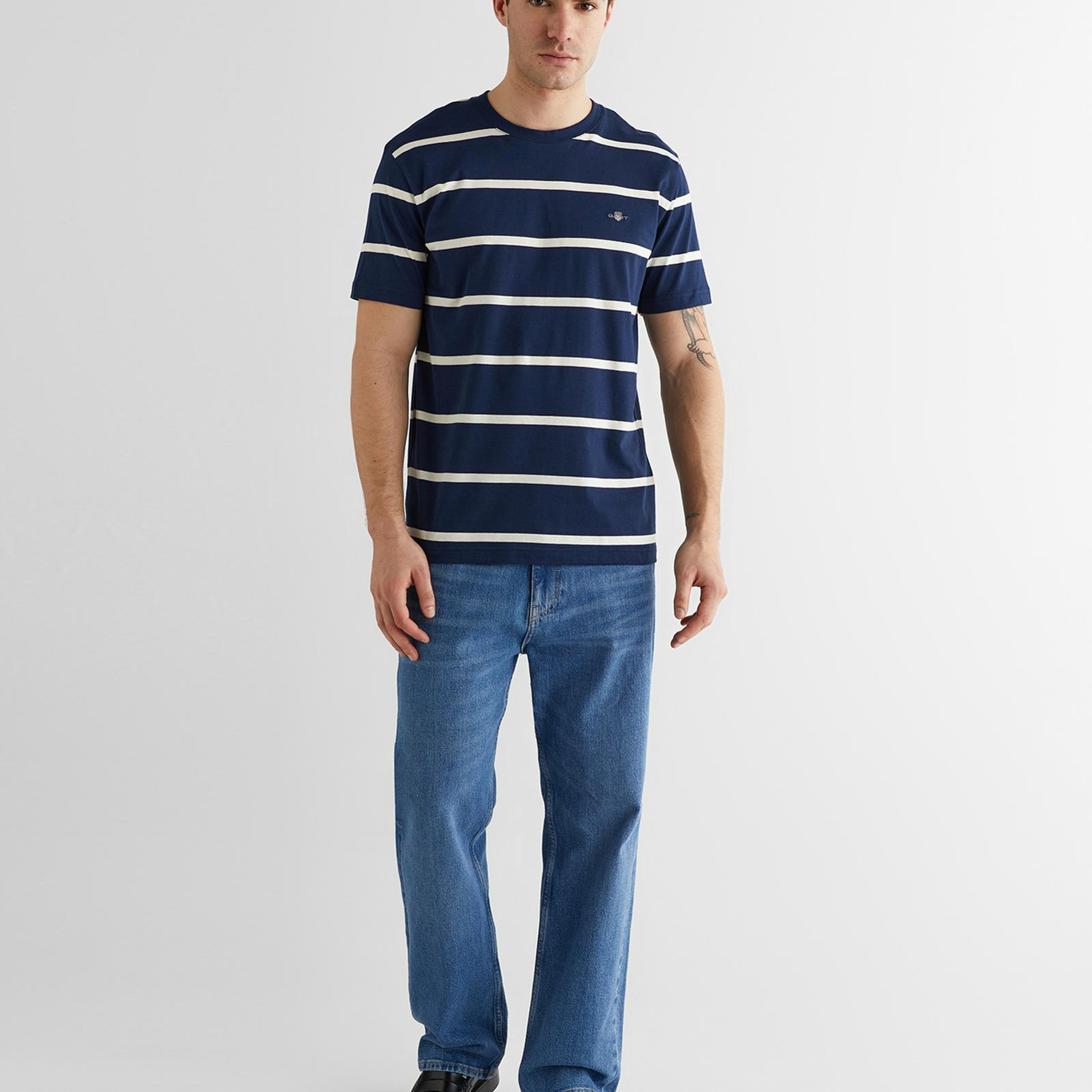 GANT Erkek Lacivert Renk Bloklu Kısa Kollu Logolu T-Shirt