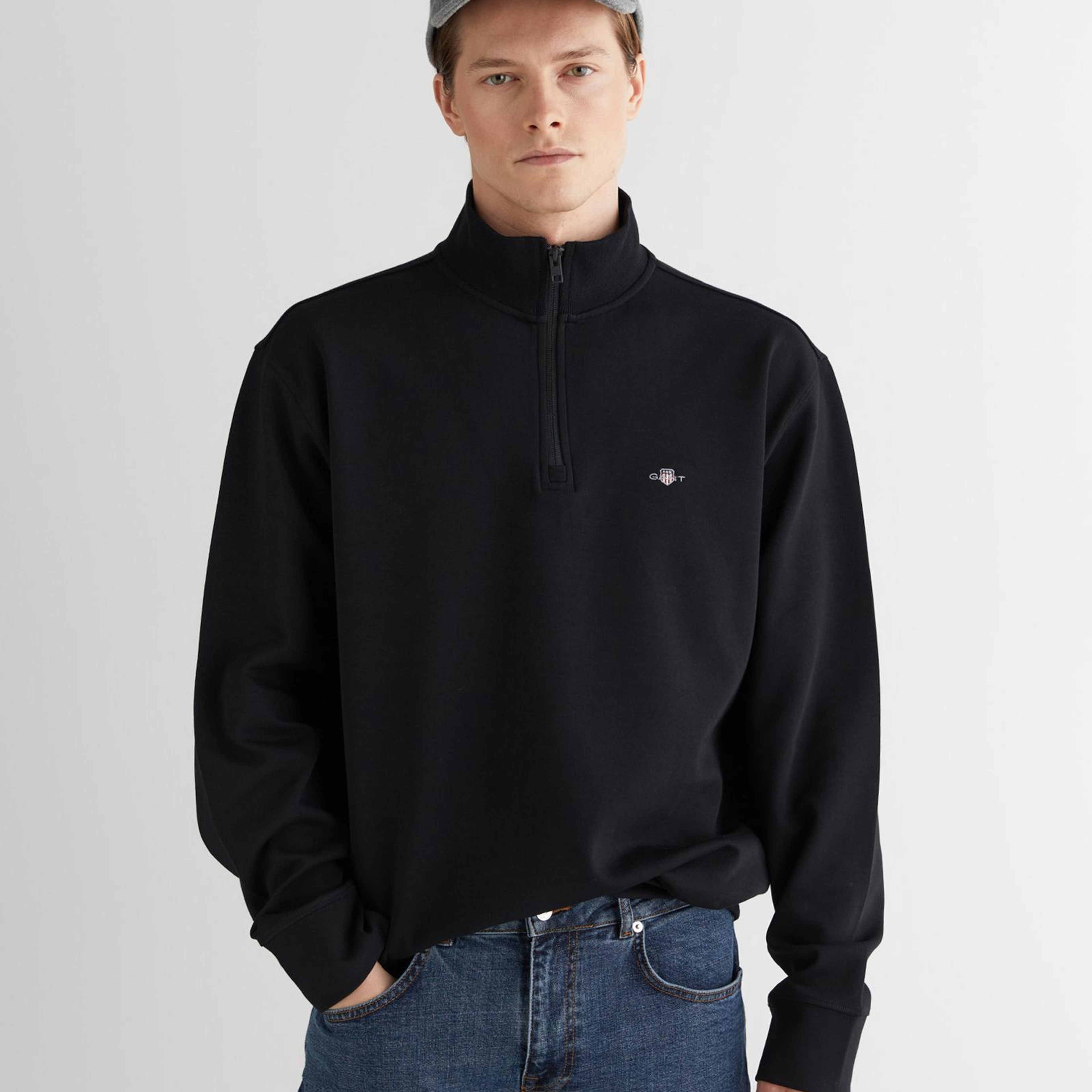 GANT Erkek Siyah Relaxed Fit Yarım Fermuarlı Sweatshirt