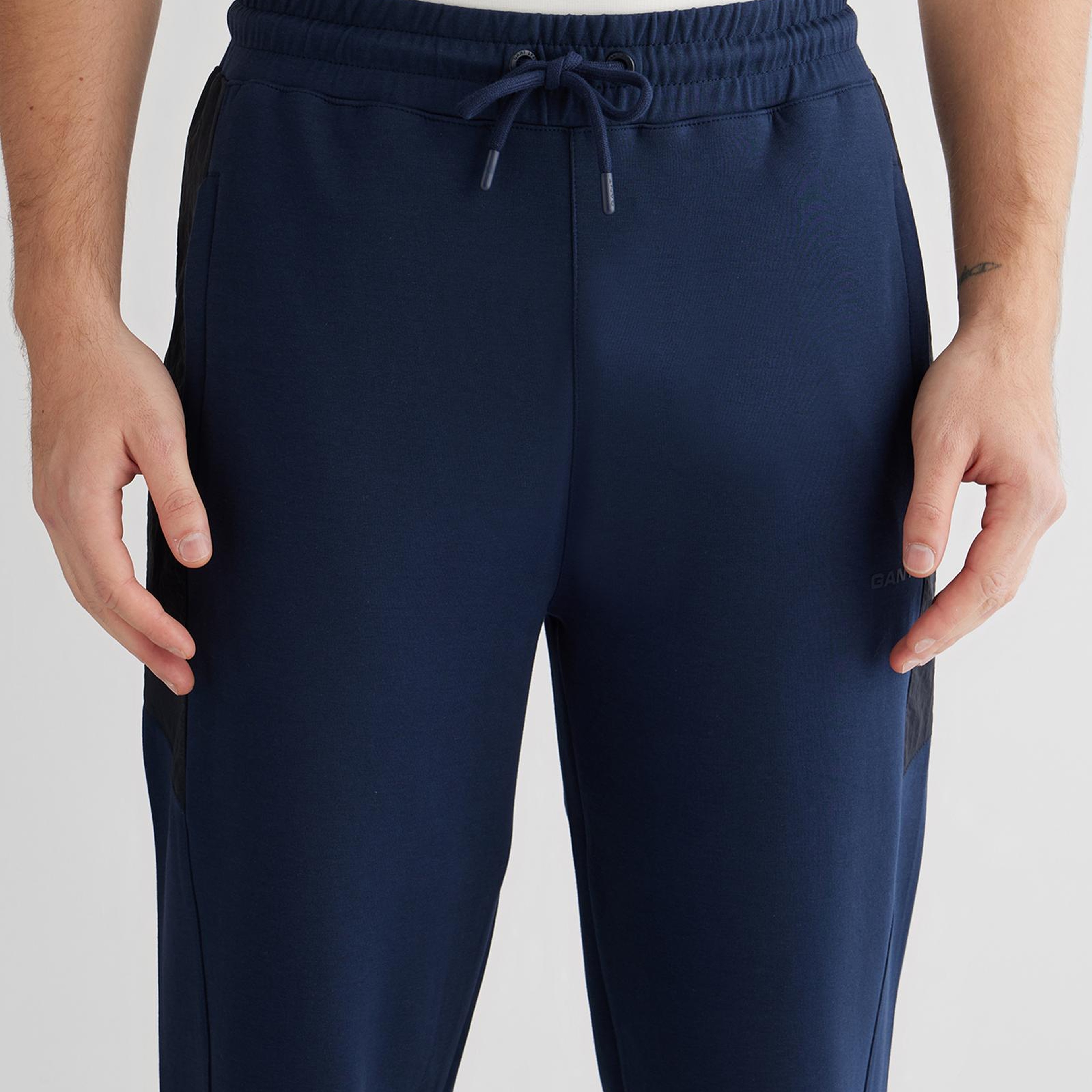 GANT Erkek Lacivert Regular Fit Eşofman Altı