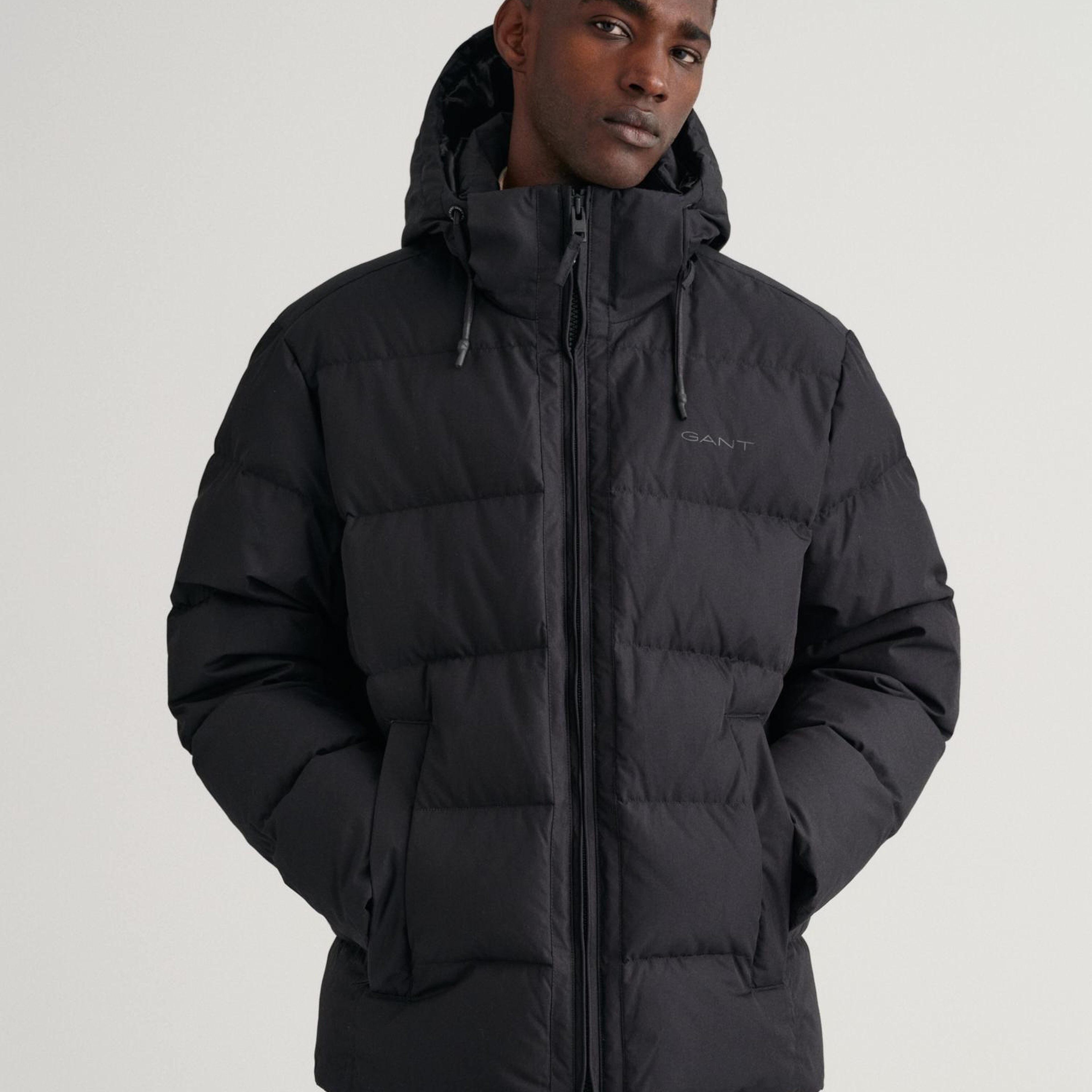 Gant Erkek Siyah Regular Fit Kapüşonlu Mont