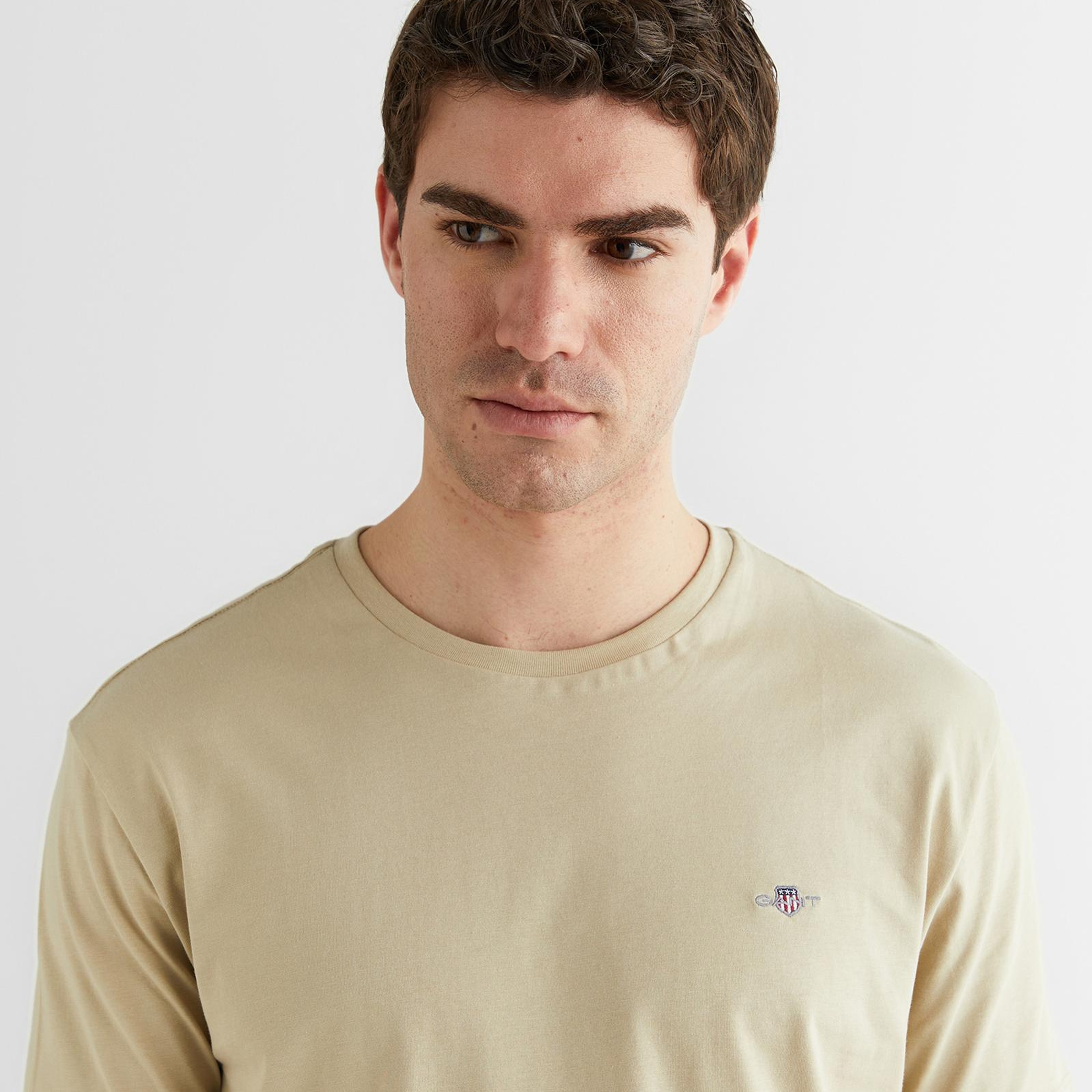 GANT Erkek Bej Bisiklet Yaka Regular Fit Logolu T-Shirt