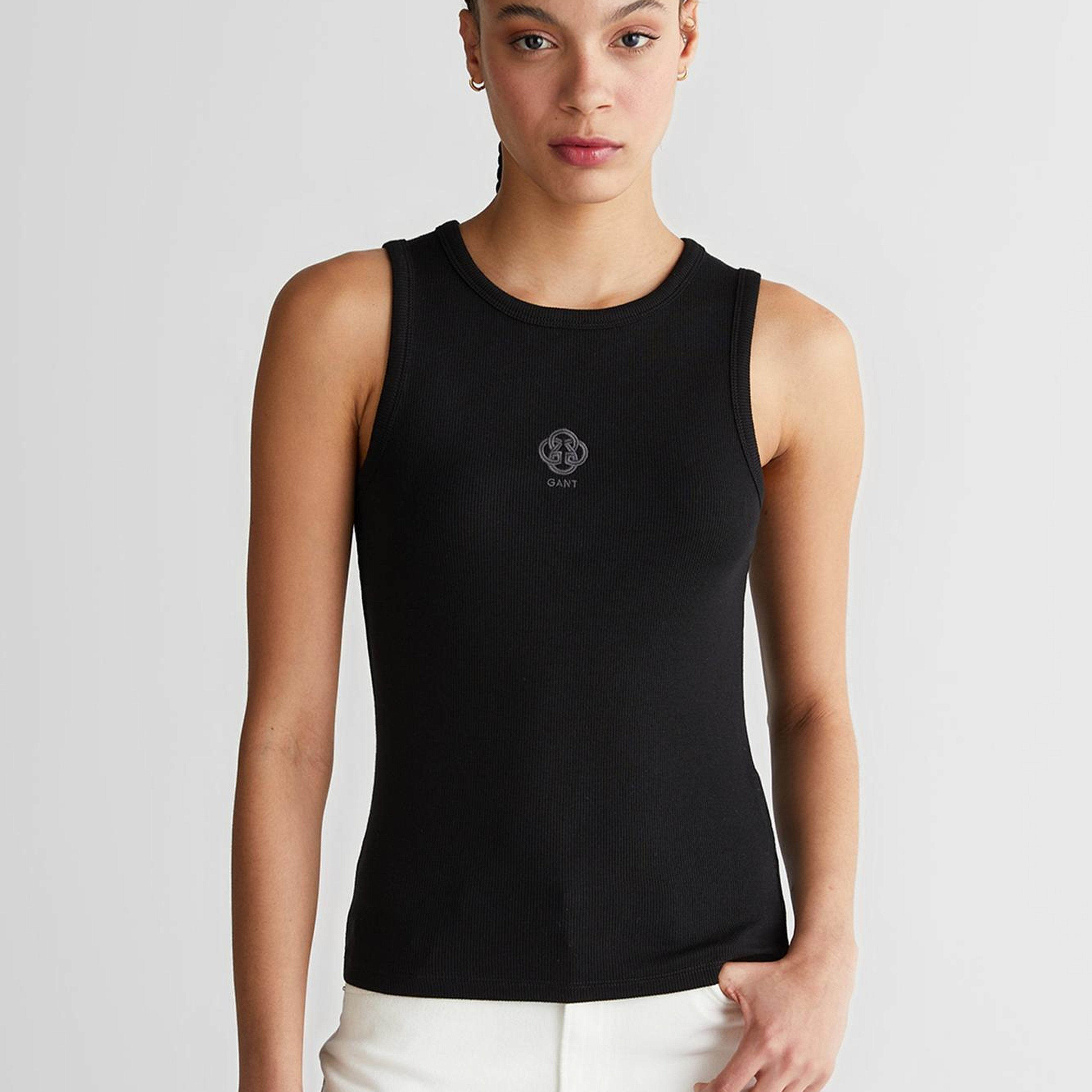 GANT Kadın Siyah Bisiklet Yaka Regular Fit T-Shirt