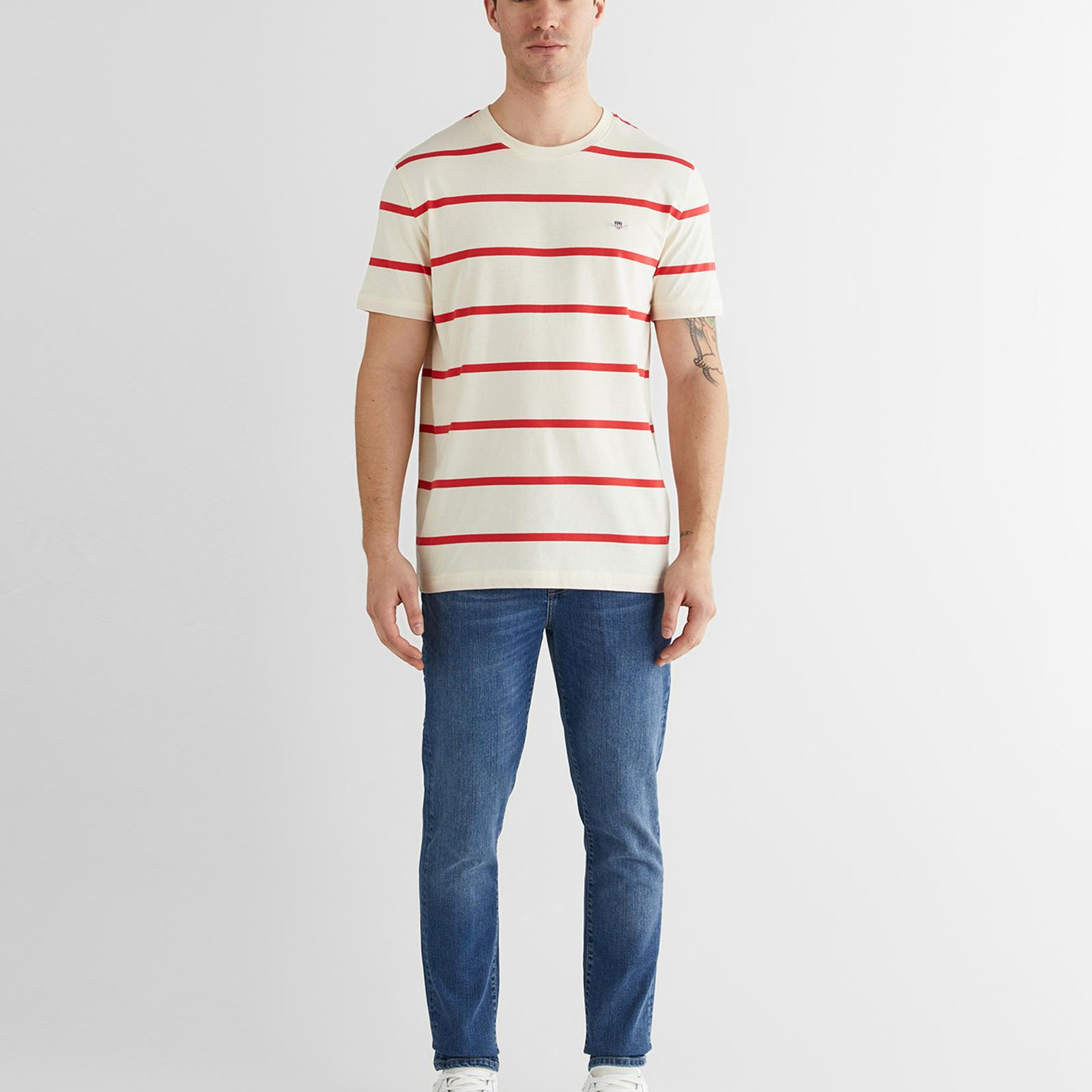 GANT Erkek Krem Renk Bloklu Kısa Kollu Logolu T-Shirt