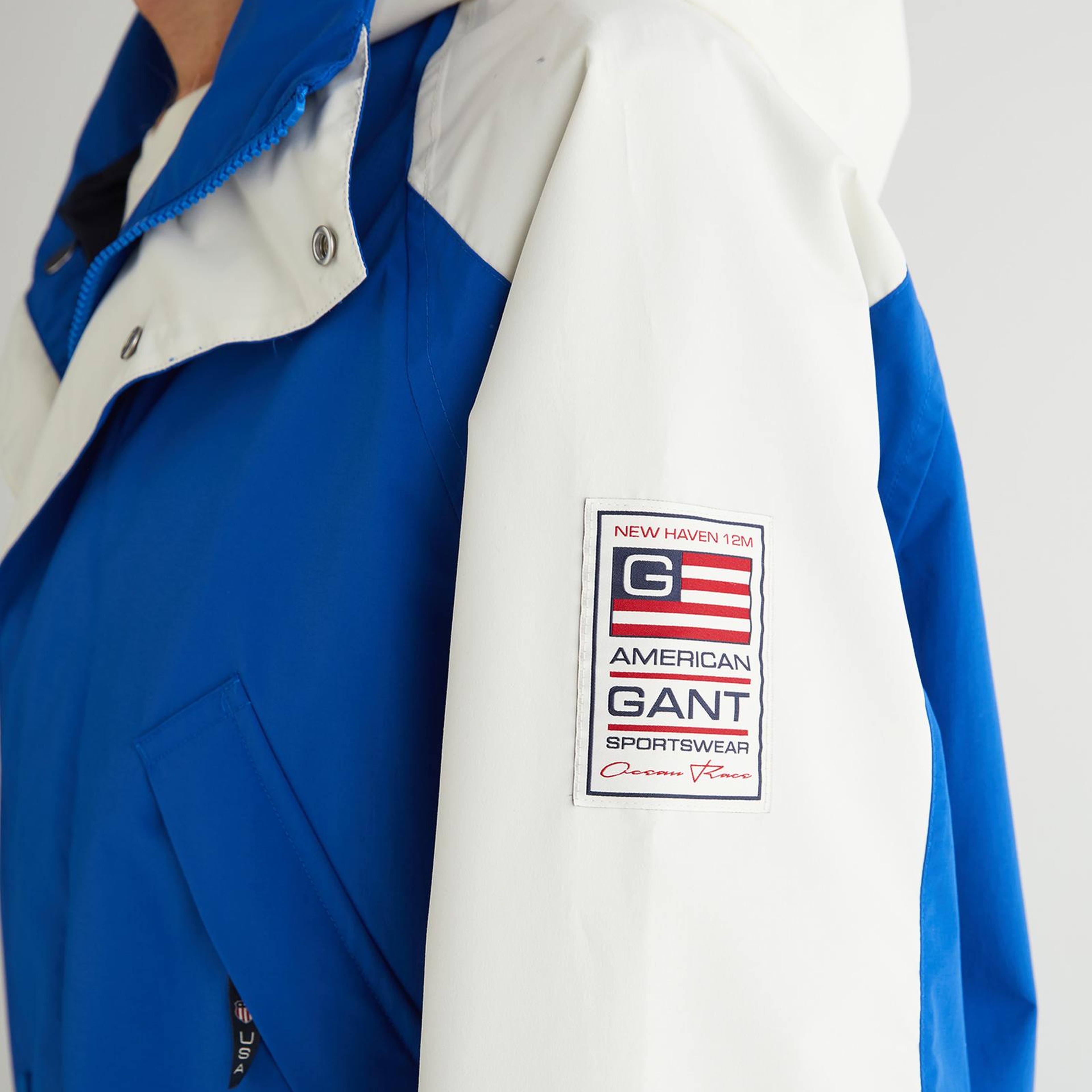 GANT Erkek Lacivert Relaxed Fit Kapüşonlu Renk Bloklu Mont