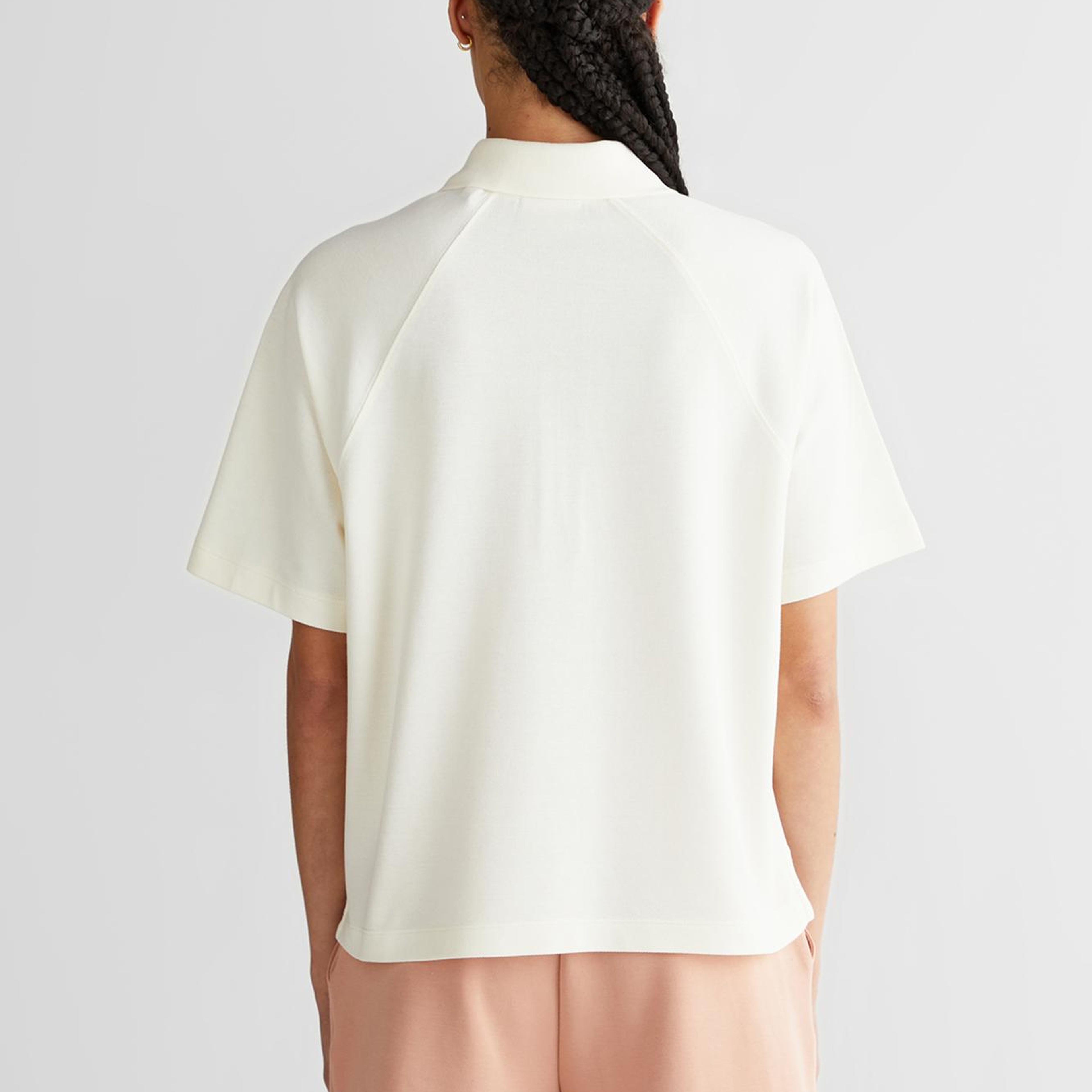GANT Kadın Krem Regular Fit Yarım Fermuarlı Polo Yaka T-Shirt
