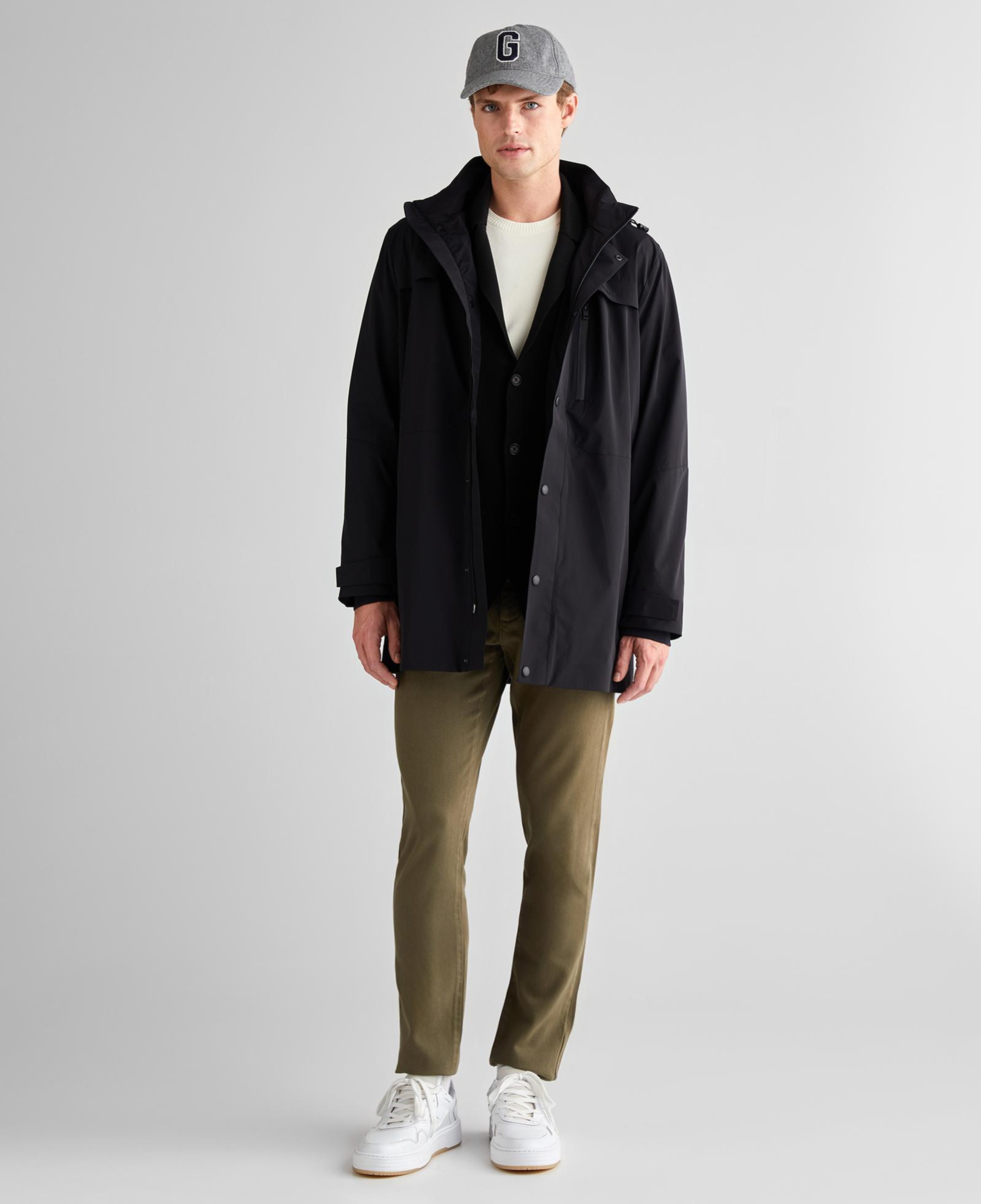 GANT Erkek Siyah Standart Fit Kapüşonlu Mont