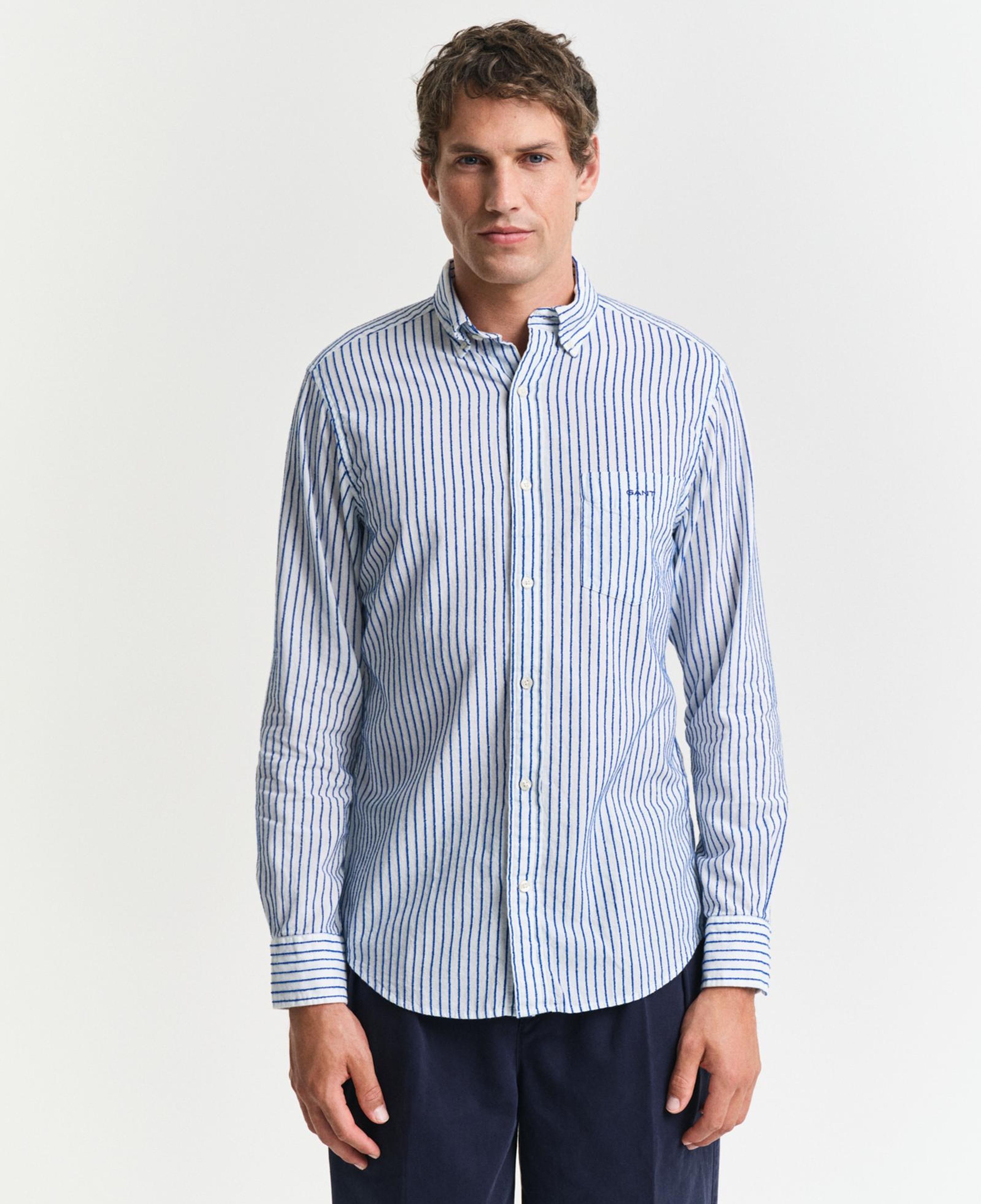 GANT Erkek Lacivert Regular Fit Düğmeli Yaka Çizgili Gömlek