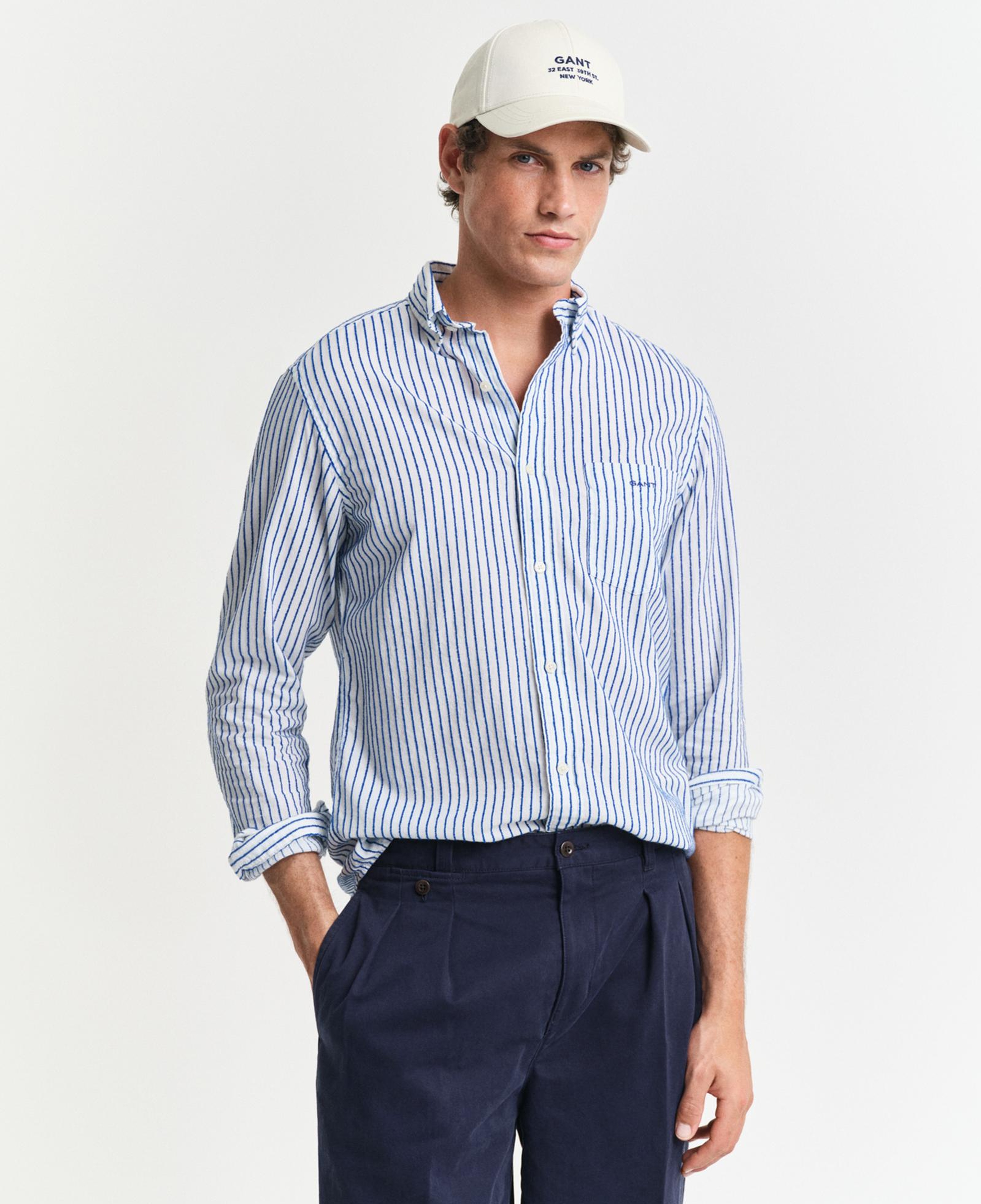 GANT Erkek Lacivert Regular Fit Düğmeli Yaka Çizgili Gömlek