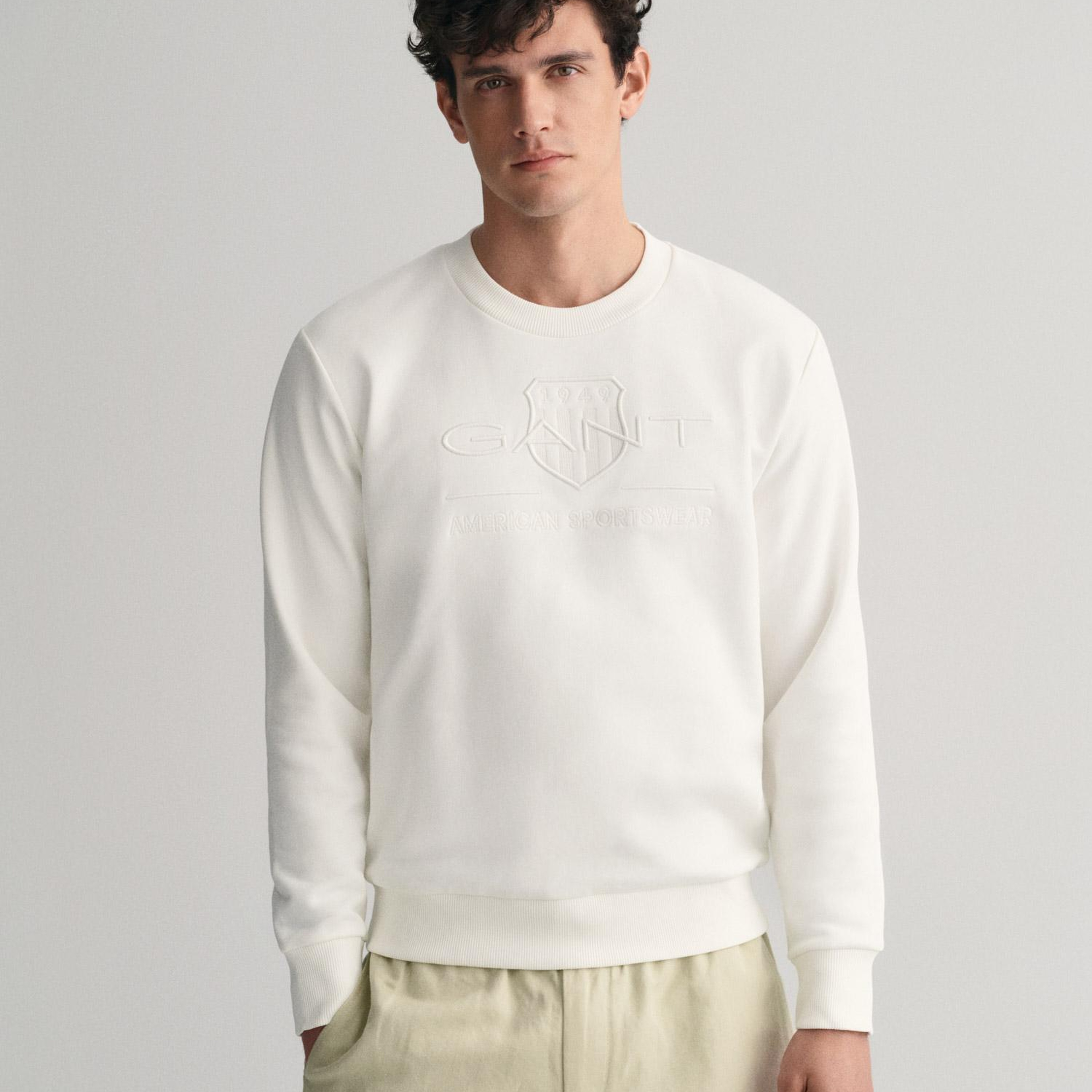 GANT Erkek Beyaz Regular Fit Bisiklet Yaka Logolu Sweatshirt