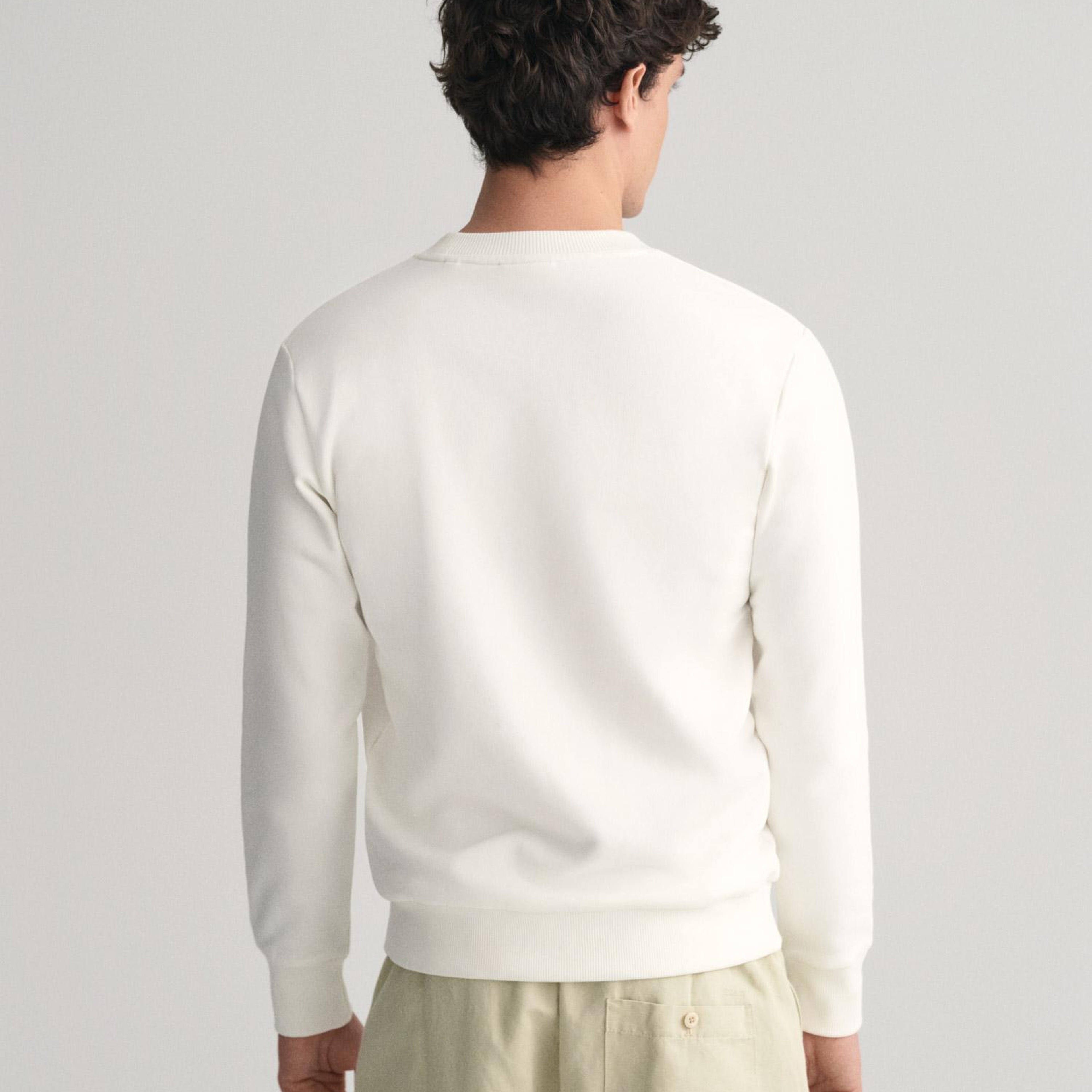 GANT Erkek Beyaz Regular Fit Bisiklet Yaka Logolu Sweatshirt