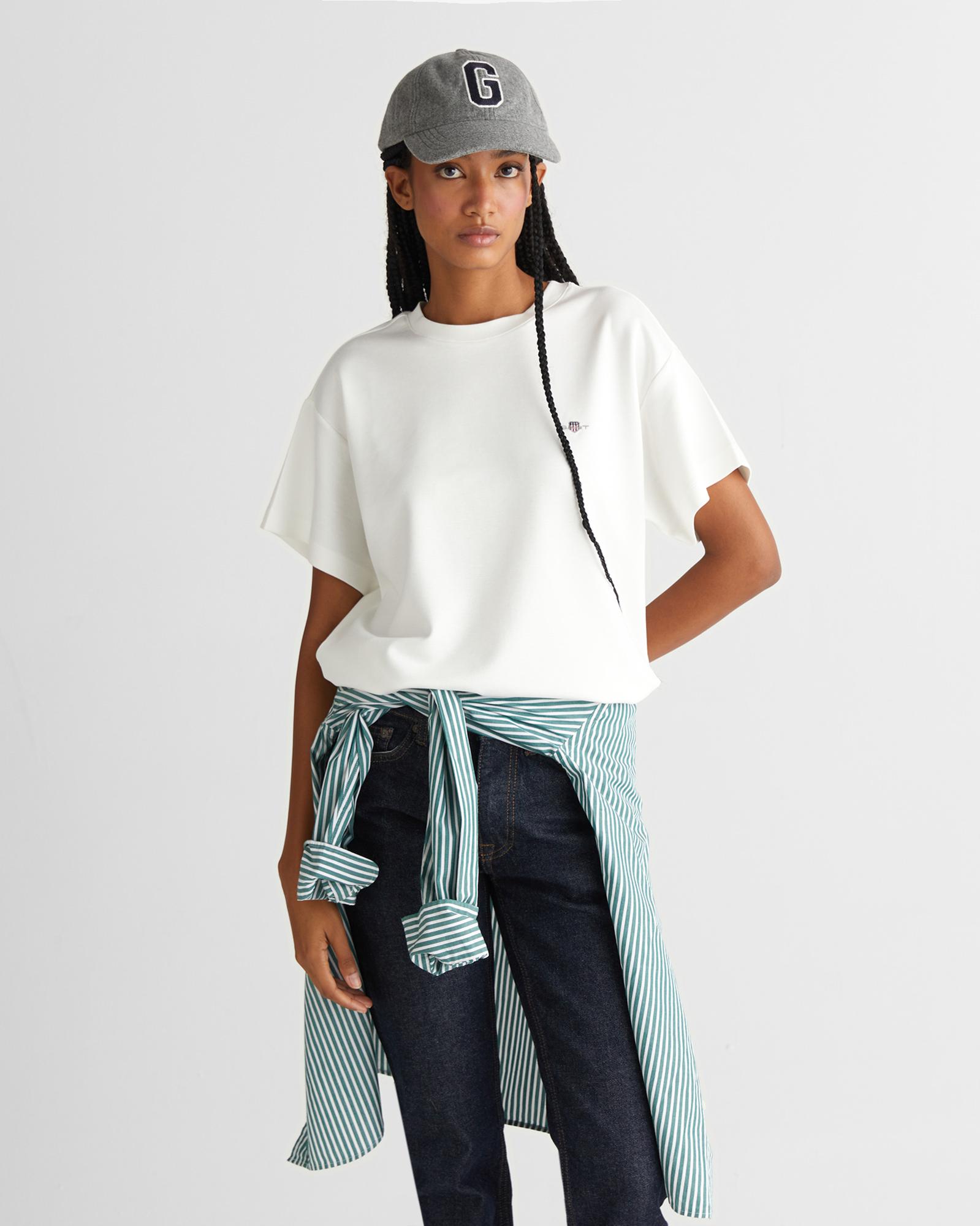 GANT Kadın Beyaz Regular Fit Bisiklet Yaka T-Shirt