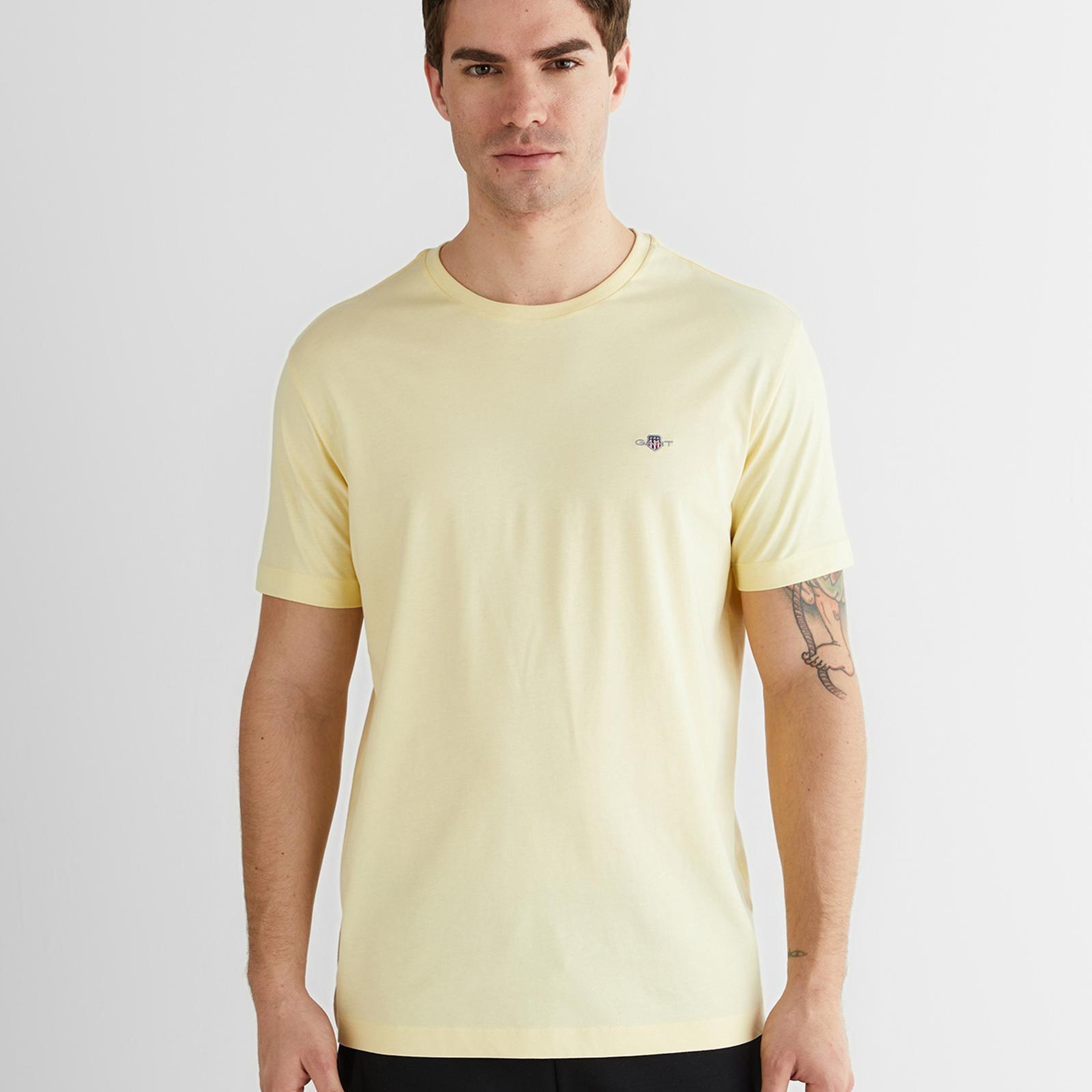 GANT Erkek Sarı Bisiklet Yaka Regular Fit Logolu T-Shirt