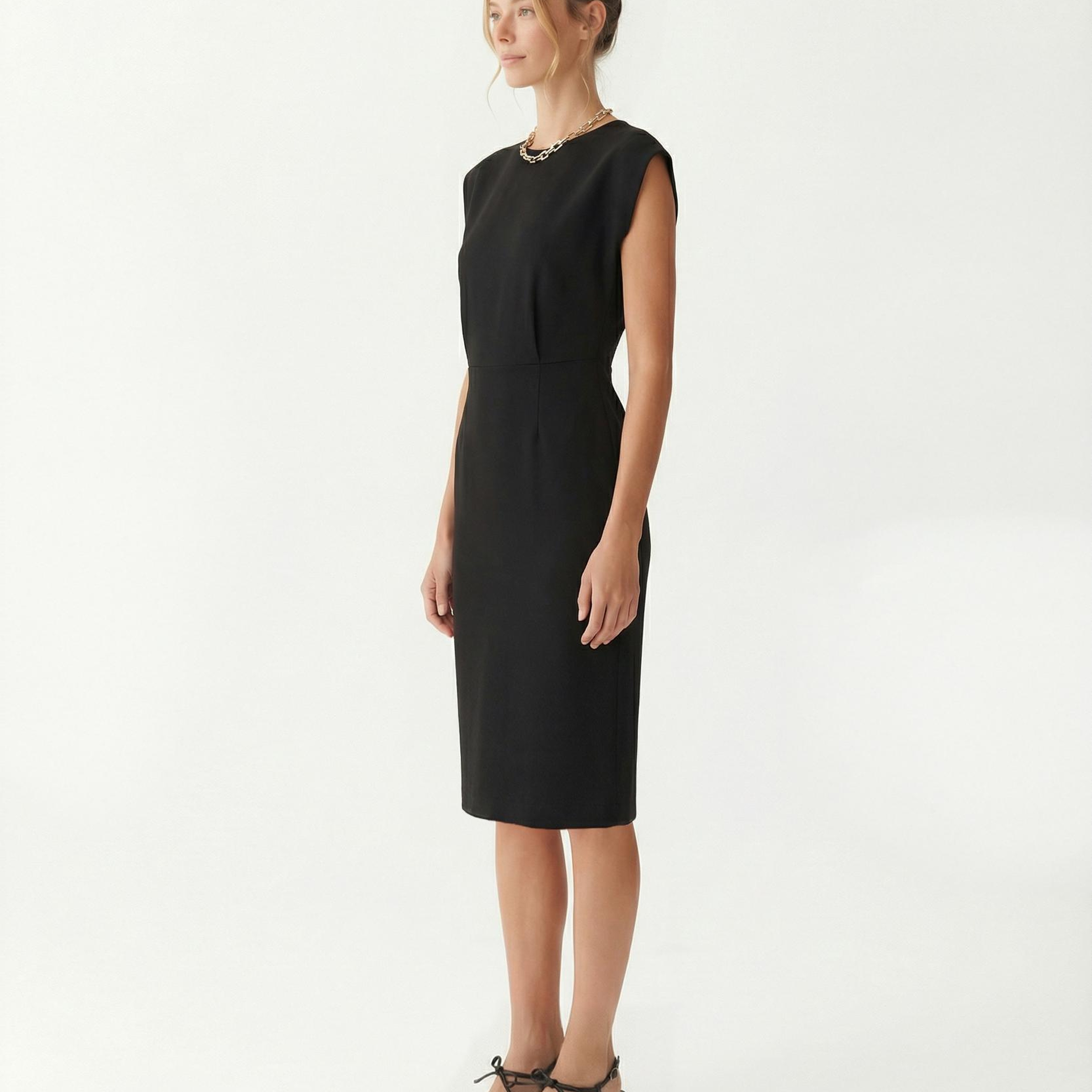 YARGICI Dar Bisiklet Yaka Kolsuz Elbise