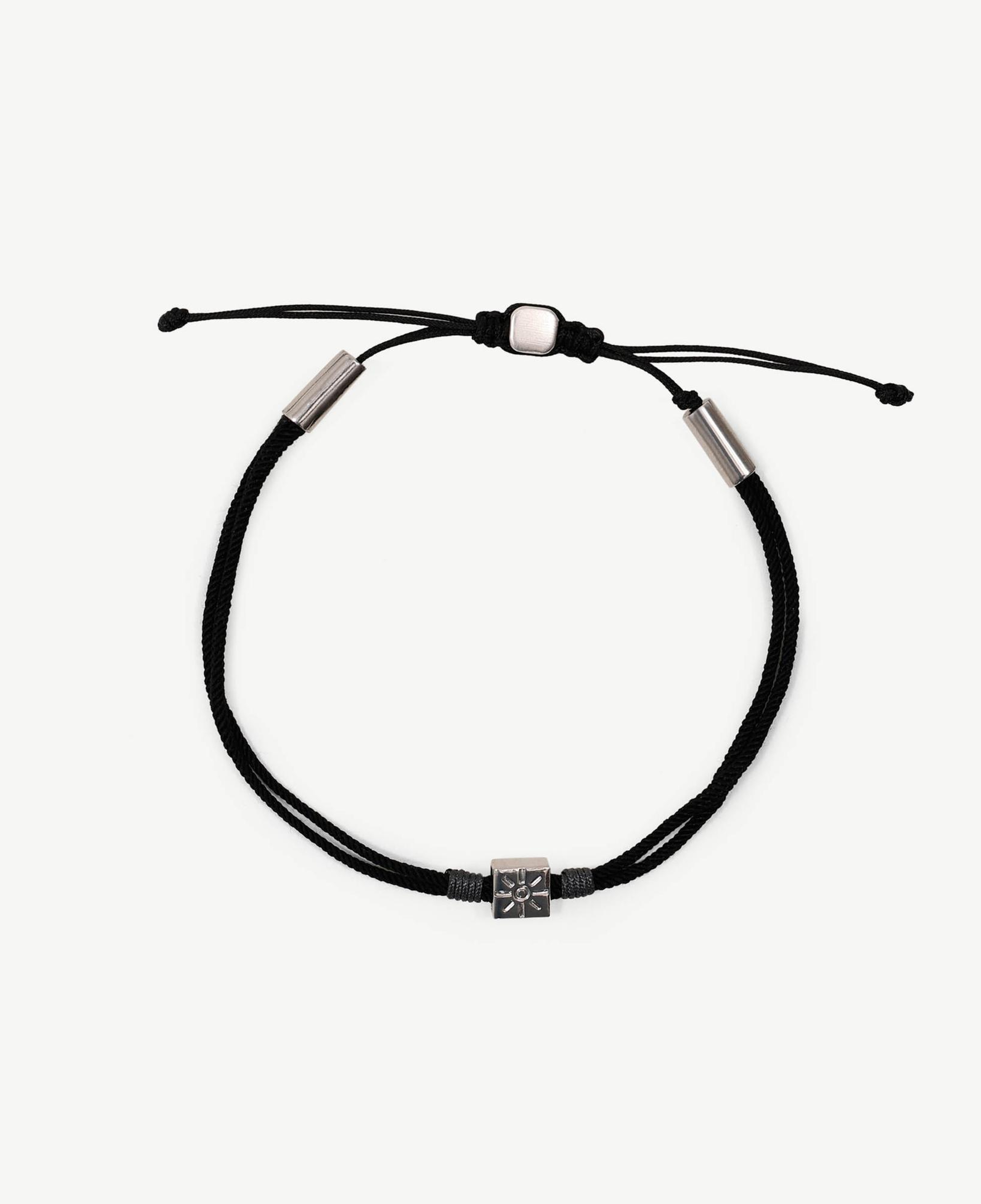 YARGICI Metal Aksesuarlı İp Bileklik