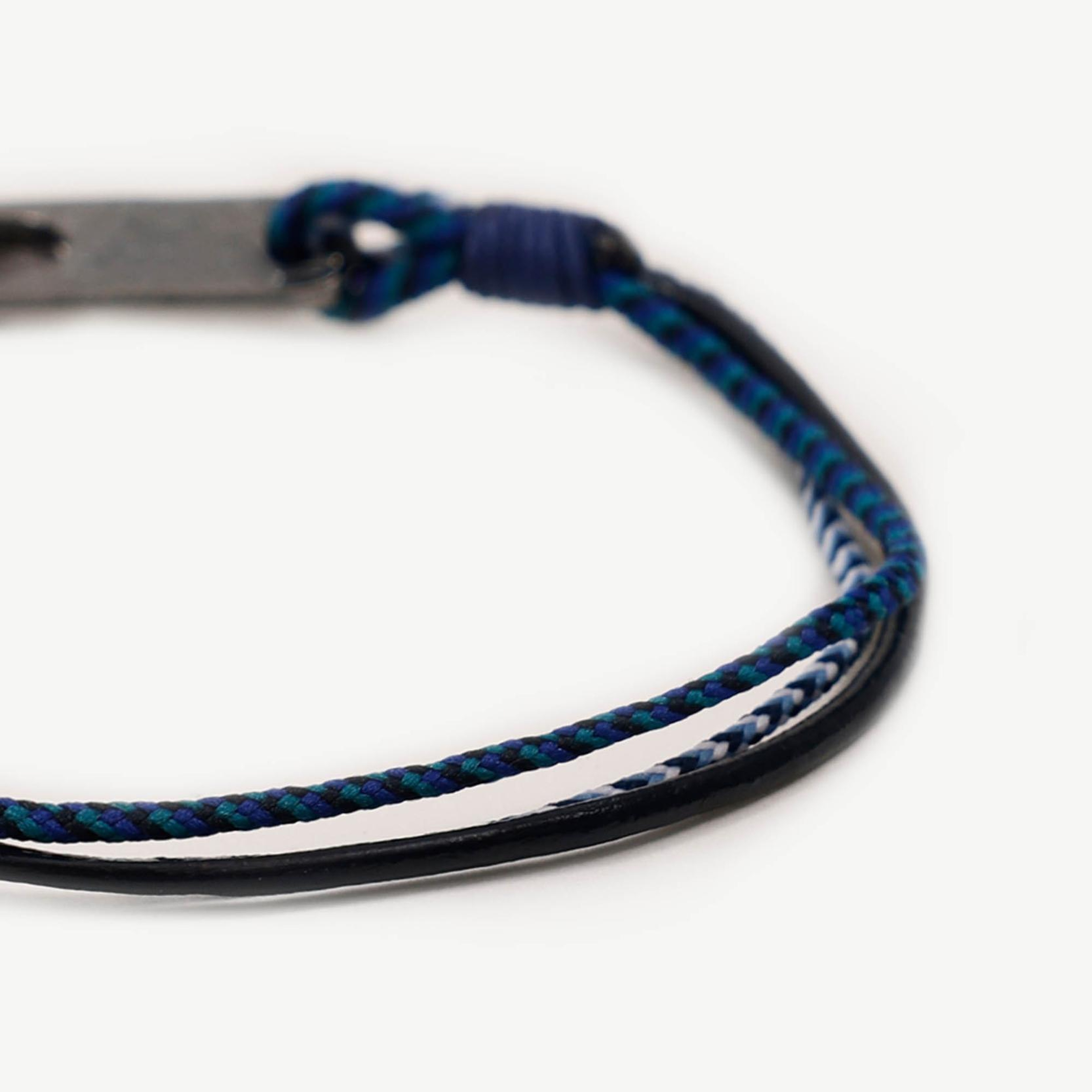 YARGICI Deri Detaylı Renkli İp Bileklik