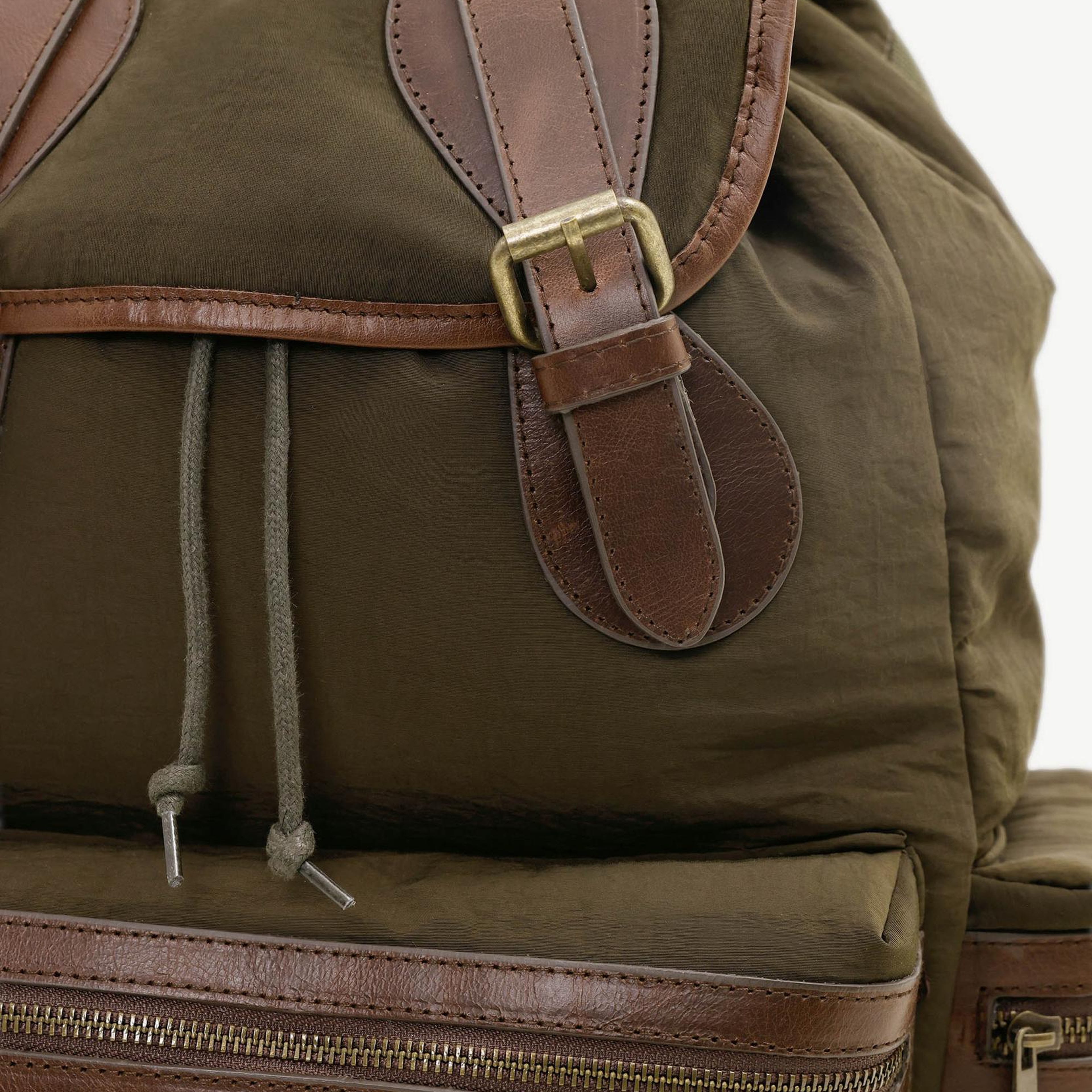 YARGICI Suya Dayanıklı Cepli Sırt Çantası