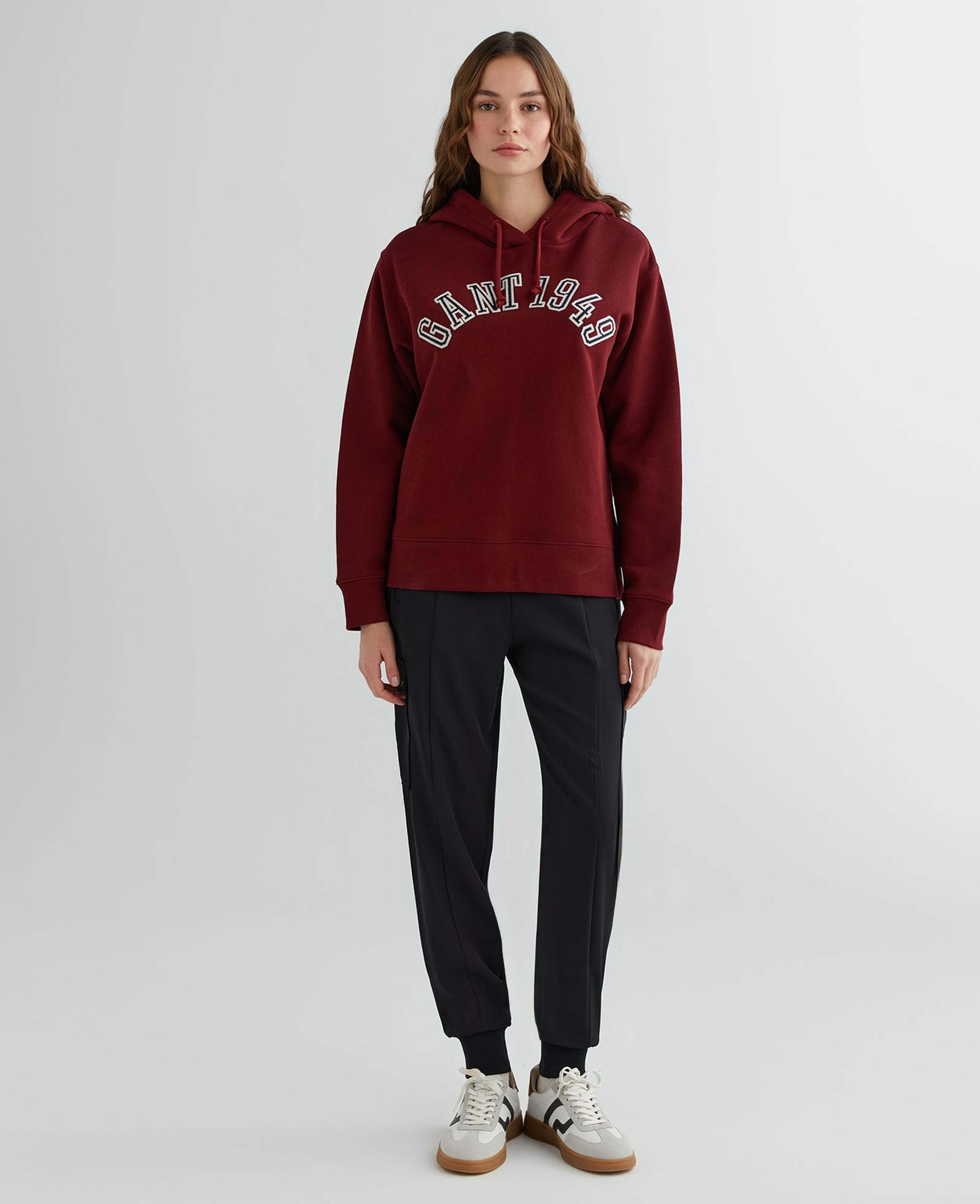 GANT Kadın Bordo Relaxed Fit Kapüşonlu Logolu Sweatshirt