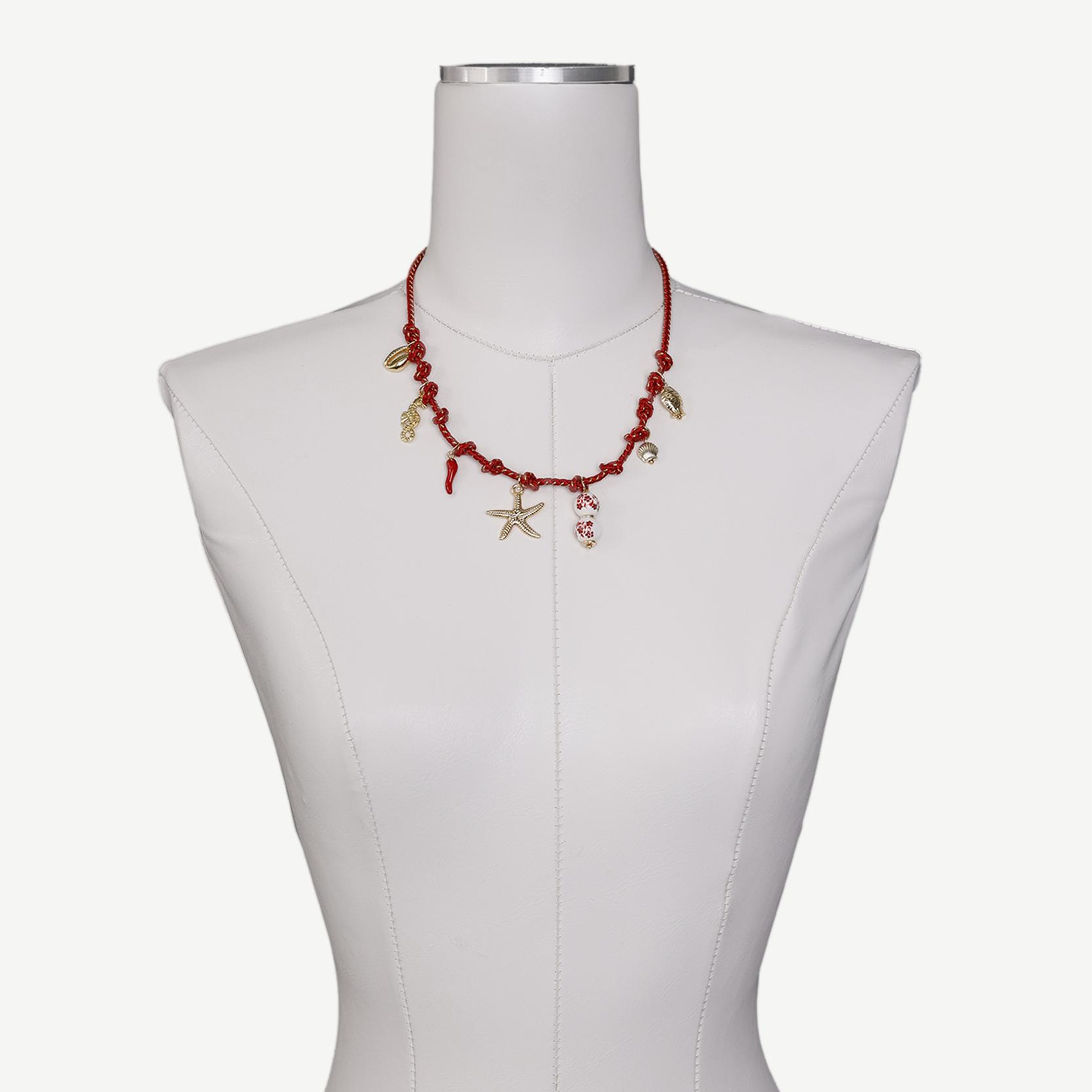 YARGICI Charm Detaylı Kolye