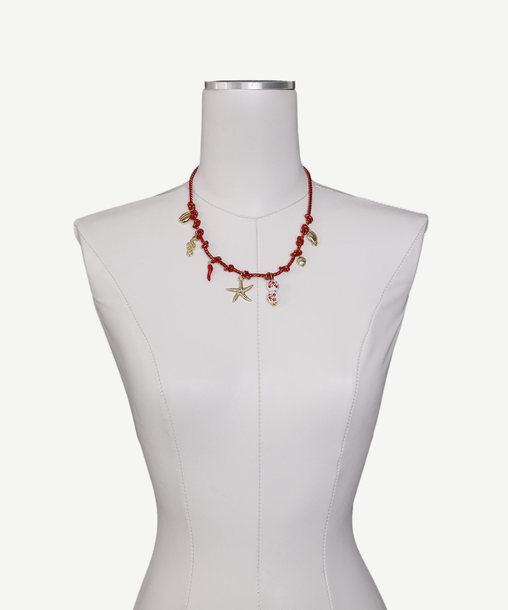 YARGICI Charm Detaylı Kolye