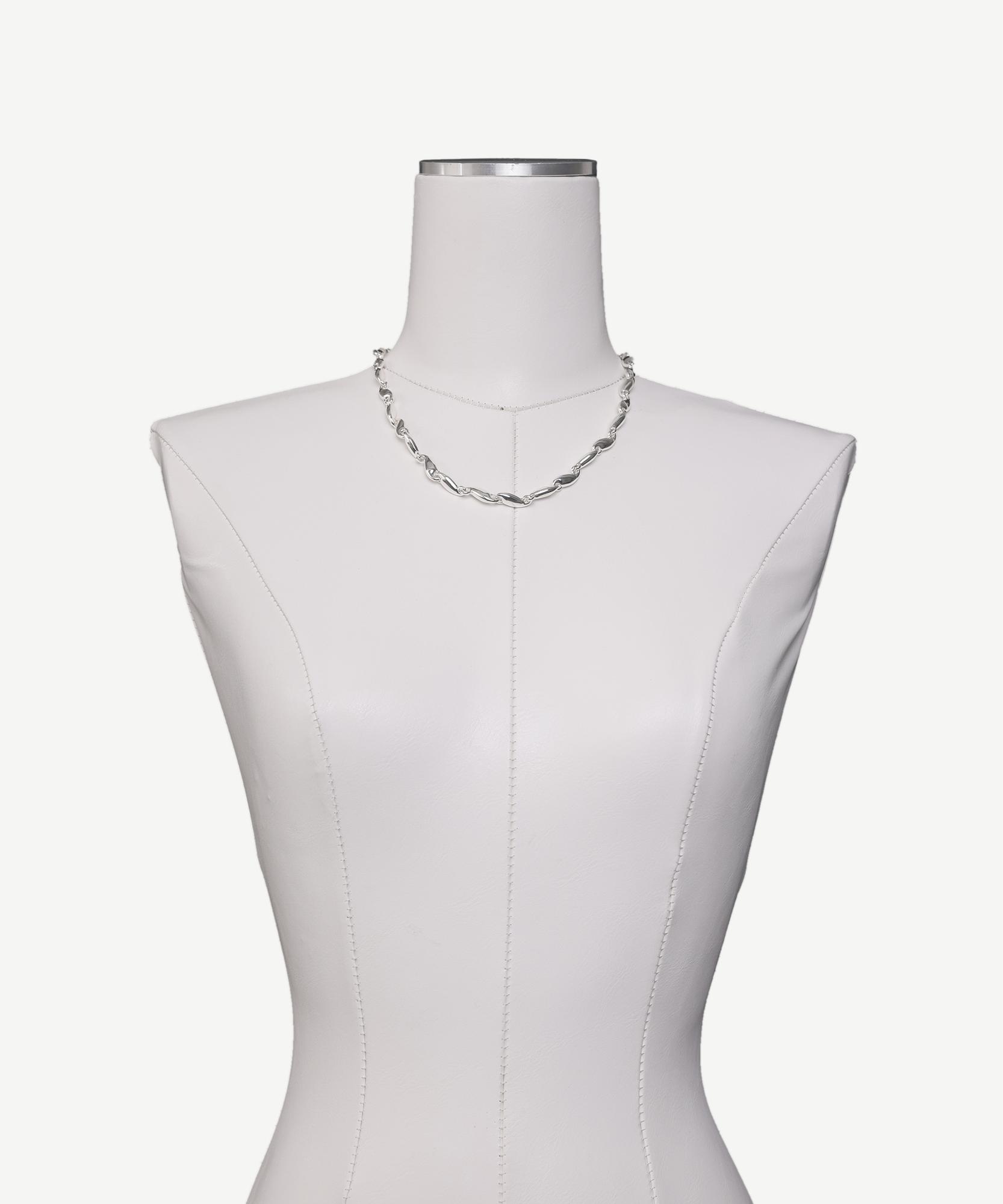 YARGICI Gümüş Zincir Kolye