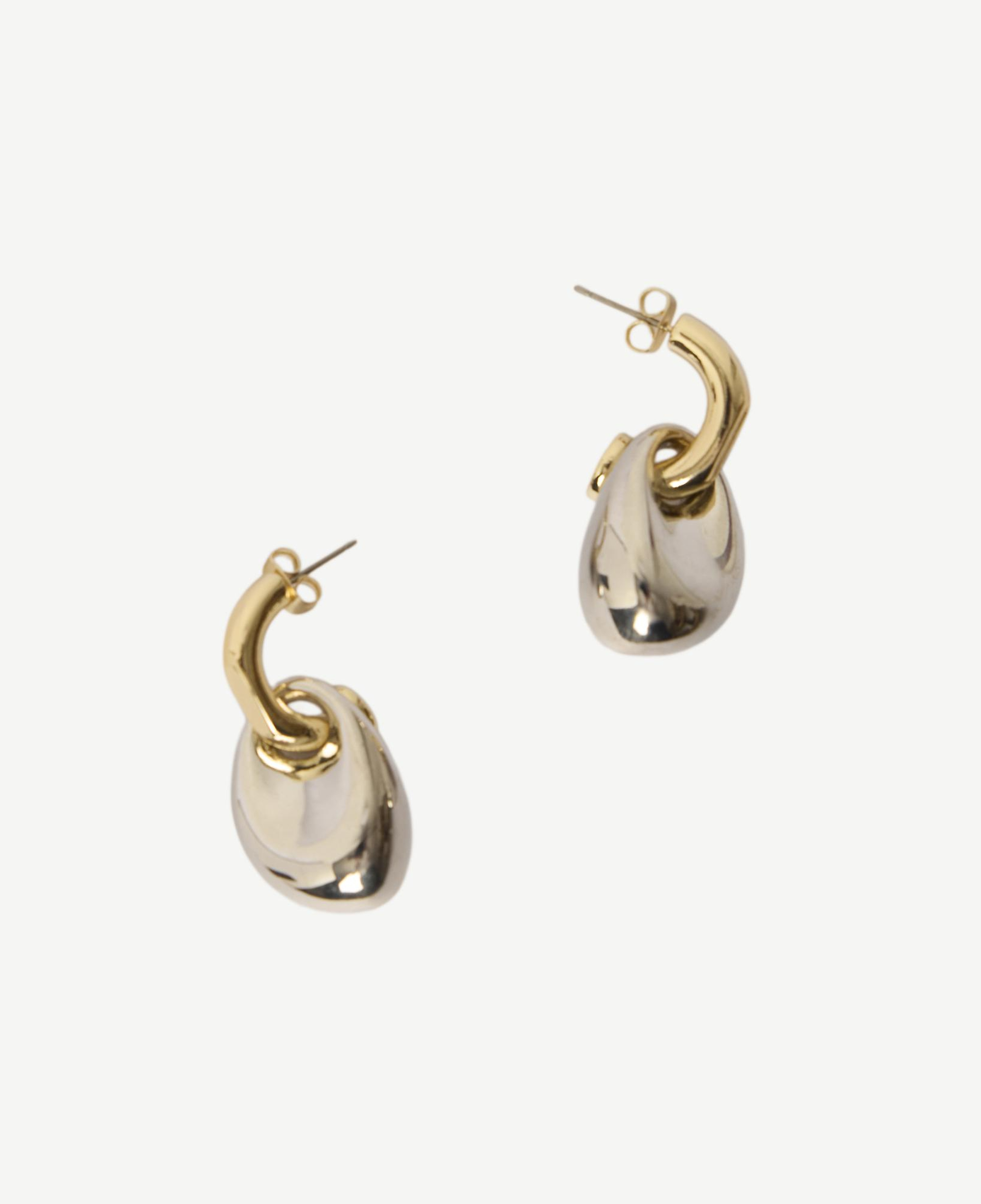 YARGICI İki Renkli Sallantılı Küpe