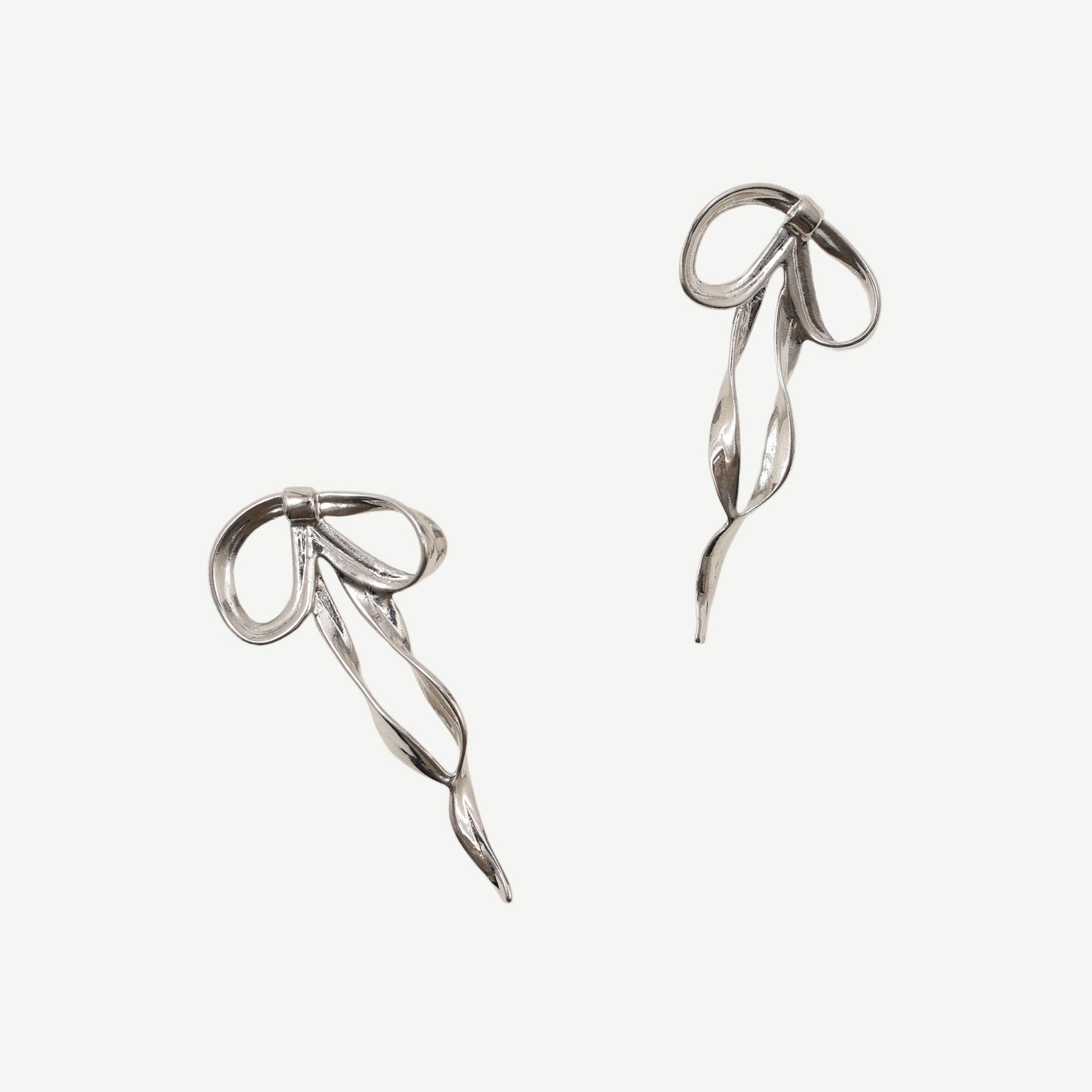 YARGICI Kurdele Formlu Küpe