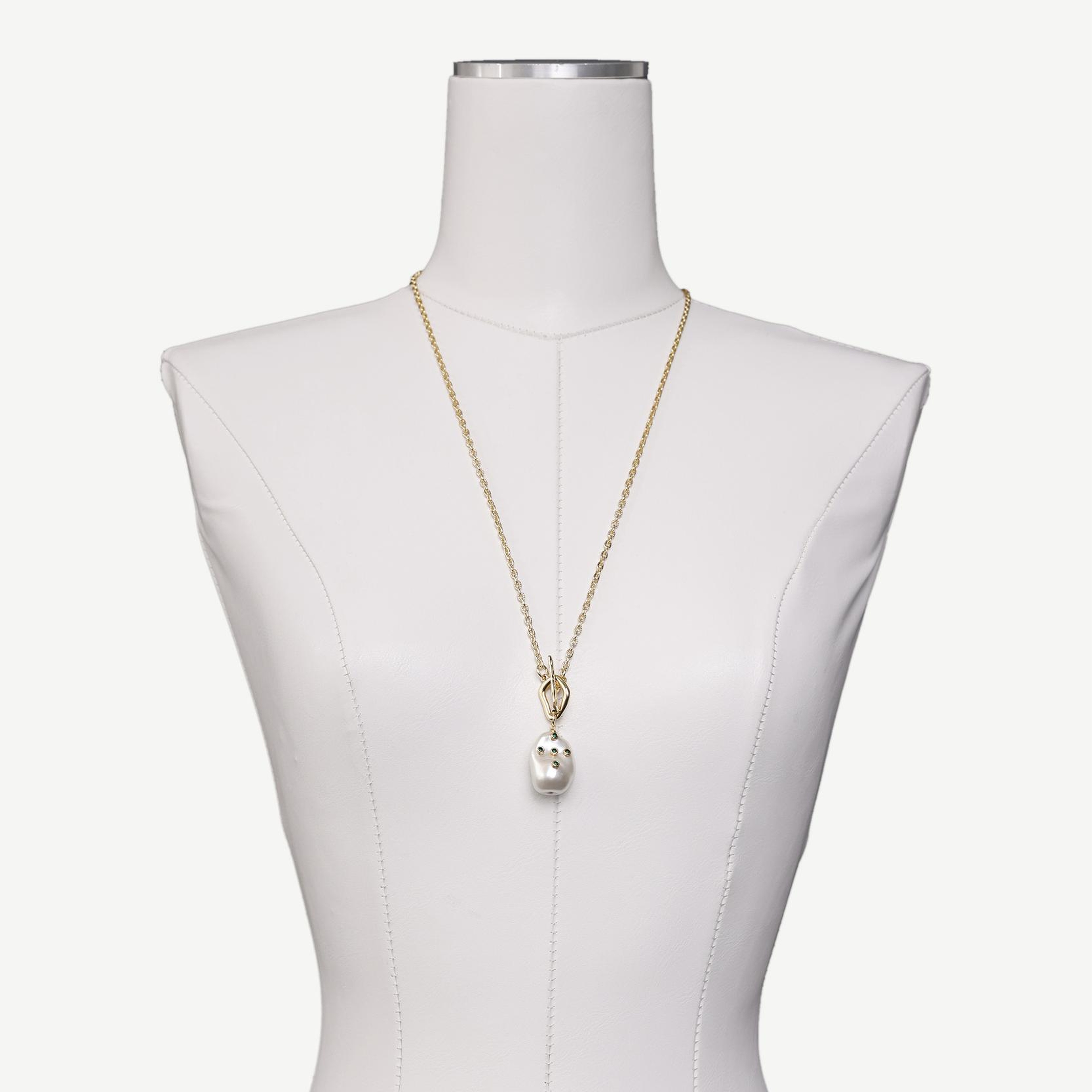 YARGICI İnci Detaylı Kolye