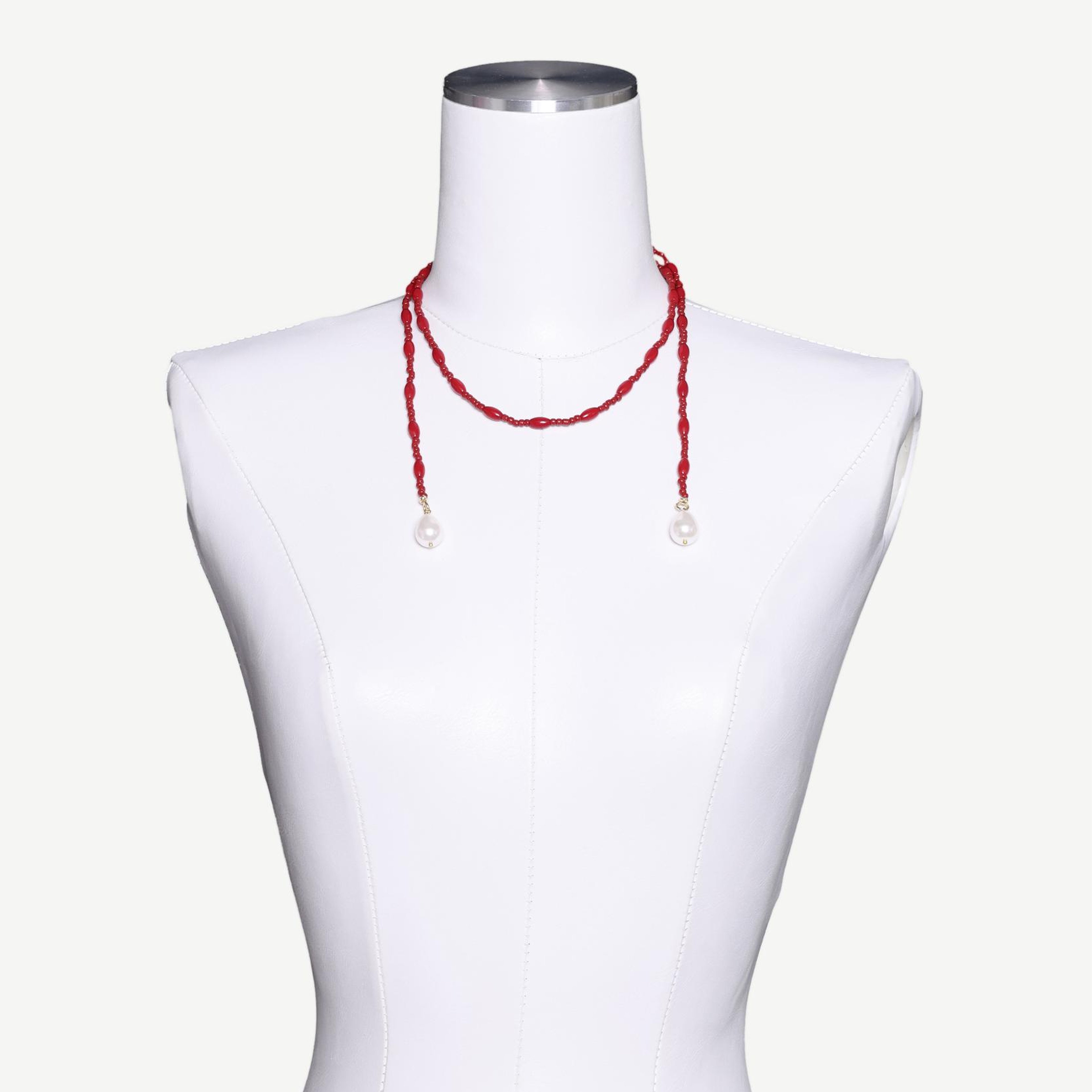 YARGICI Mayorka İnci Detaylı Uzun Mercan Kolye