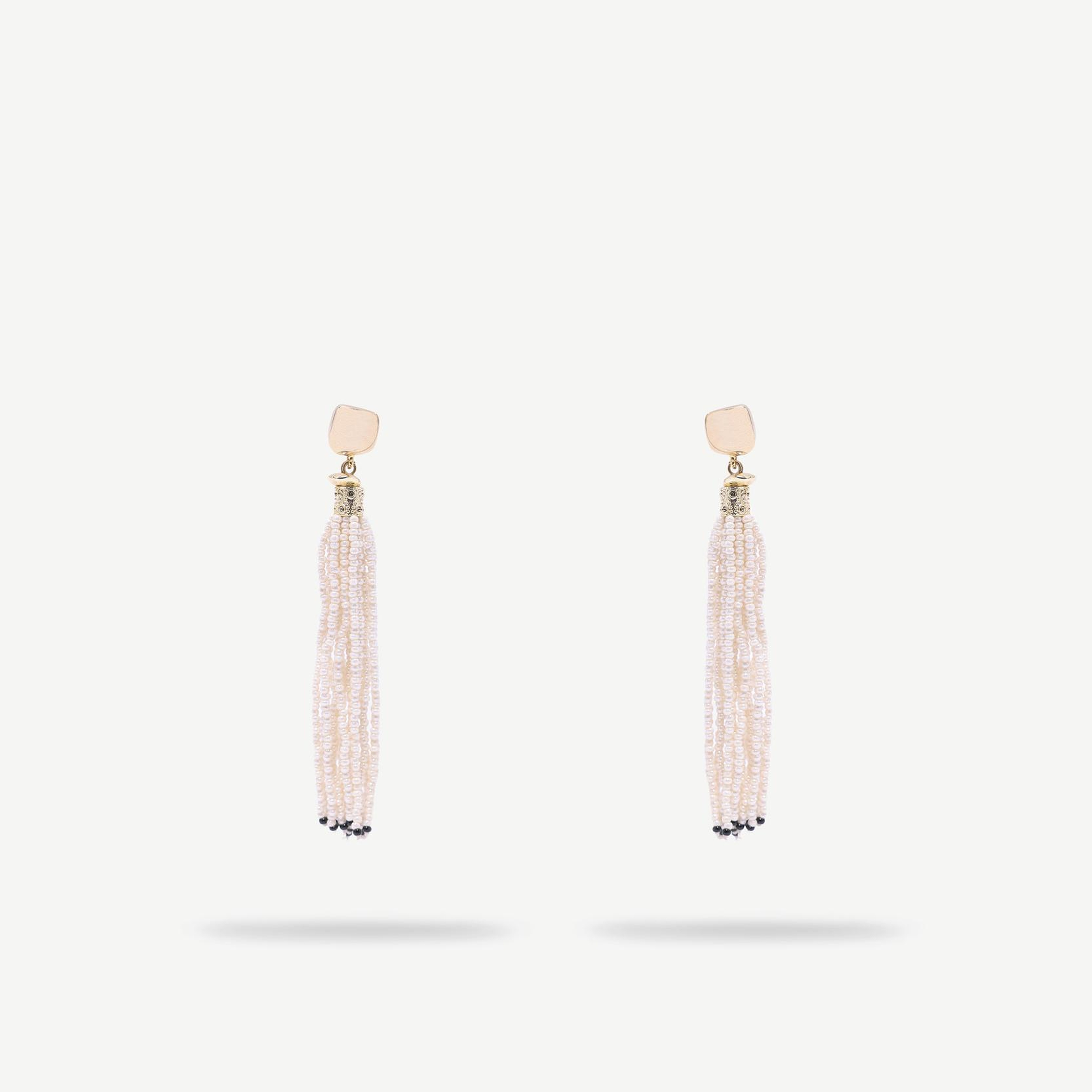 YARGICI Uzun Püskül Küpe