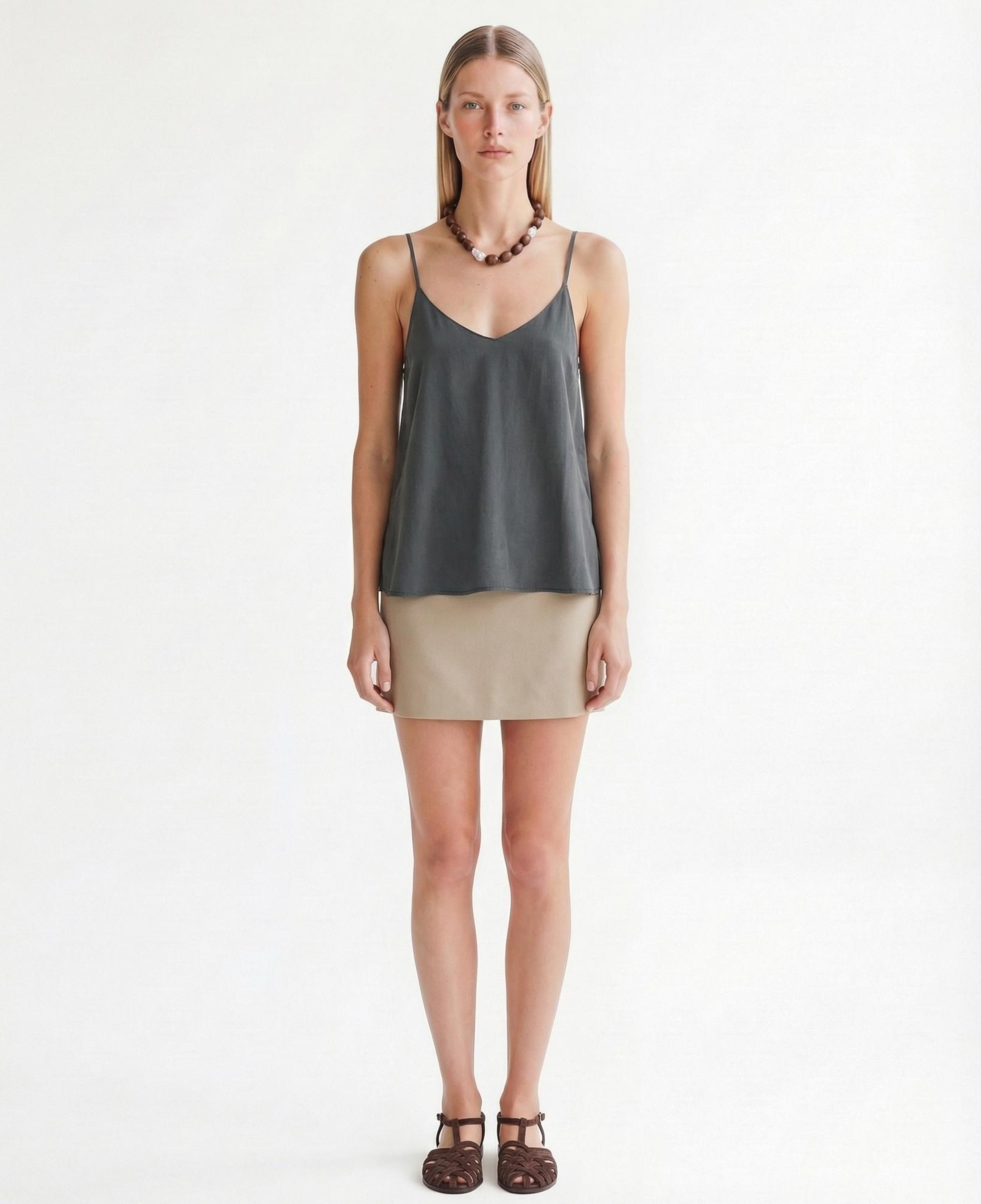 YARGICI Regular V Yaka Askılı Bluz