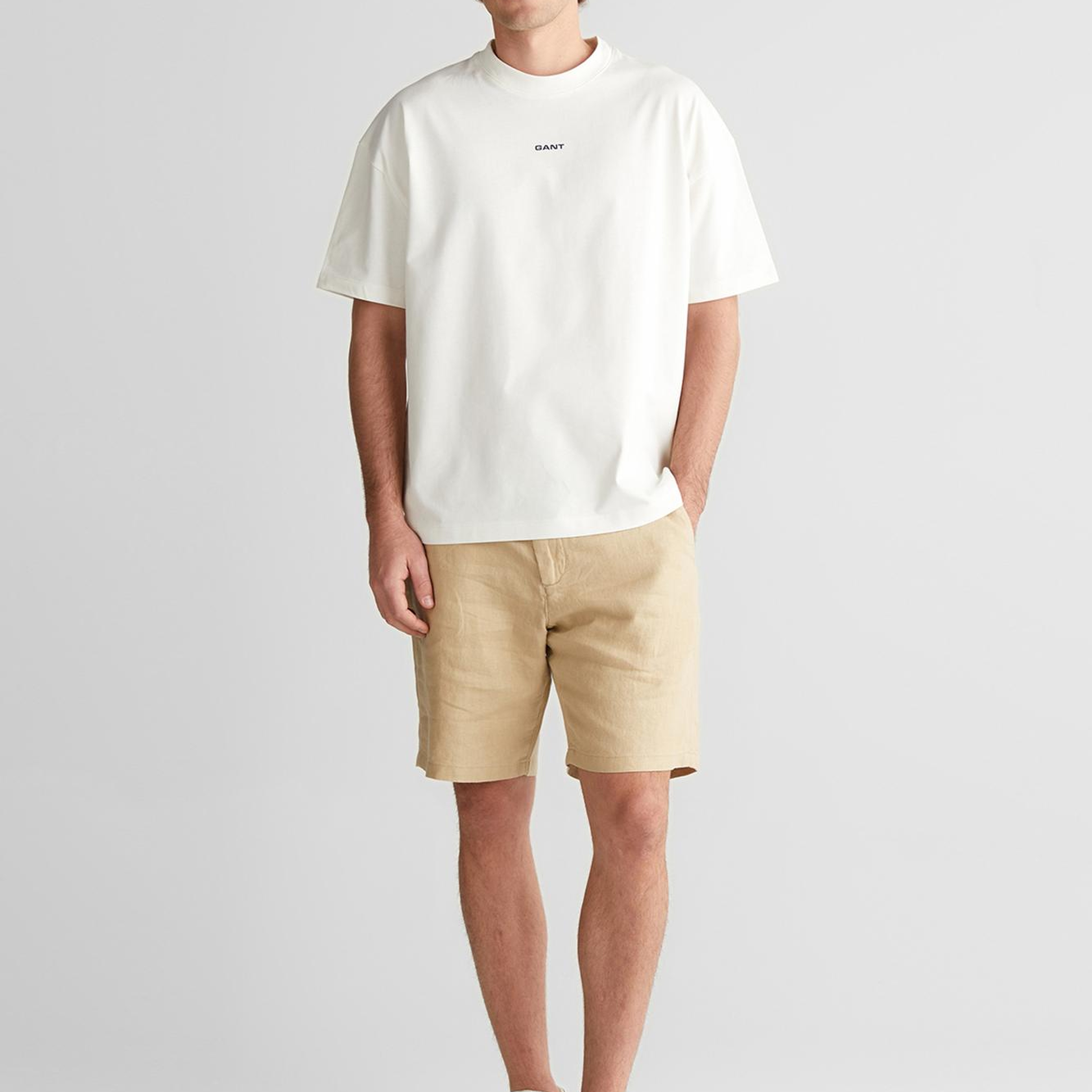 GANT Erkek Beyaz Baskılı Kısa Kollu T-Shirt