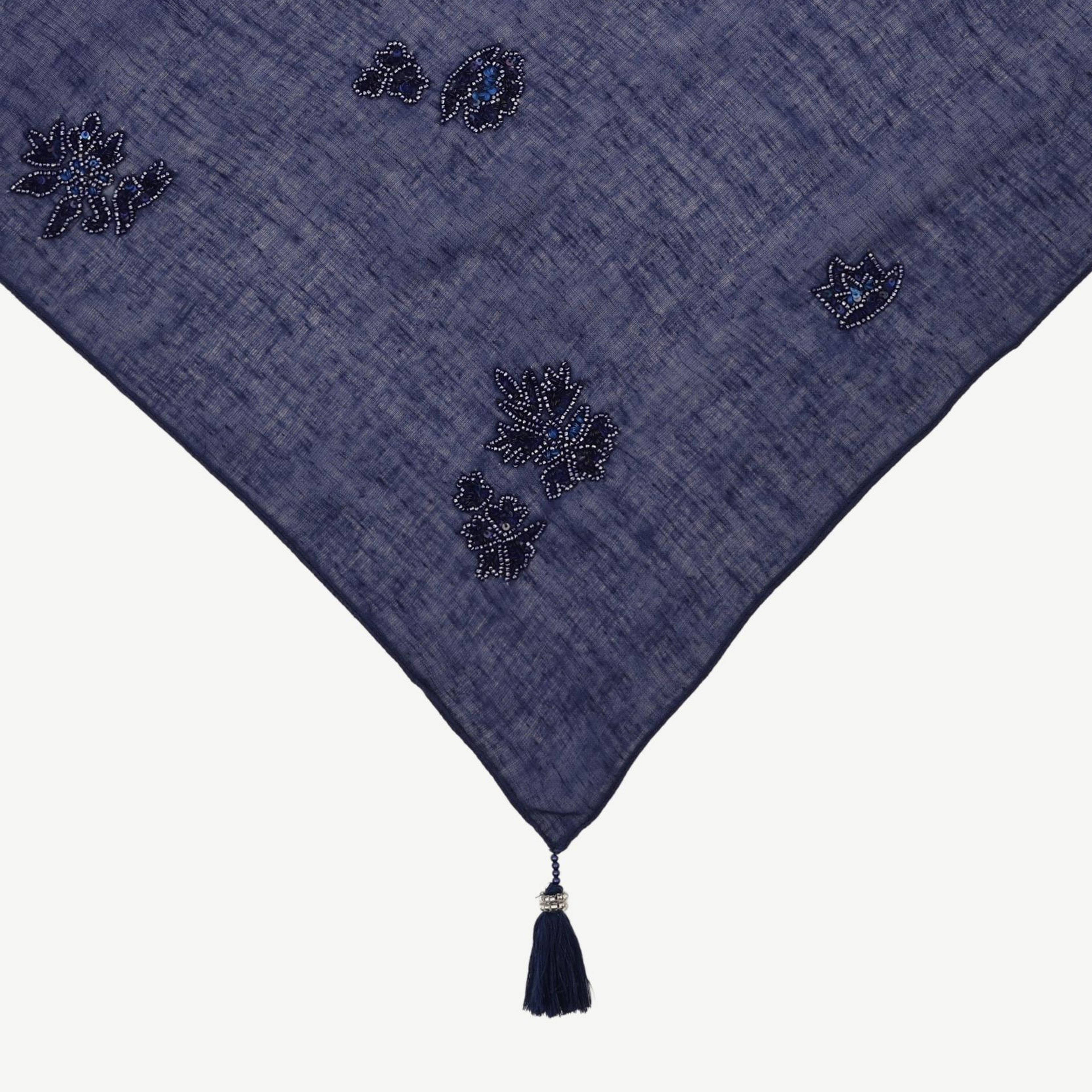 YARGICI Nakış İşlemeli Şal