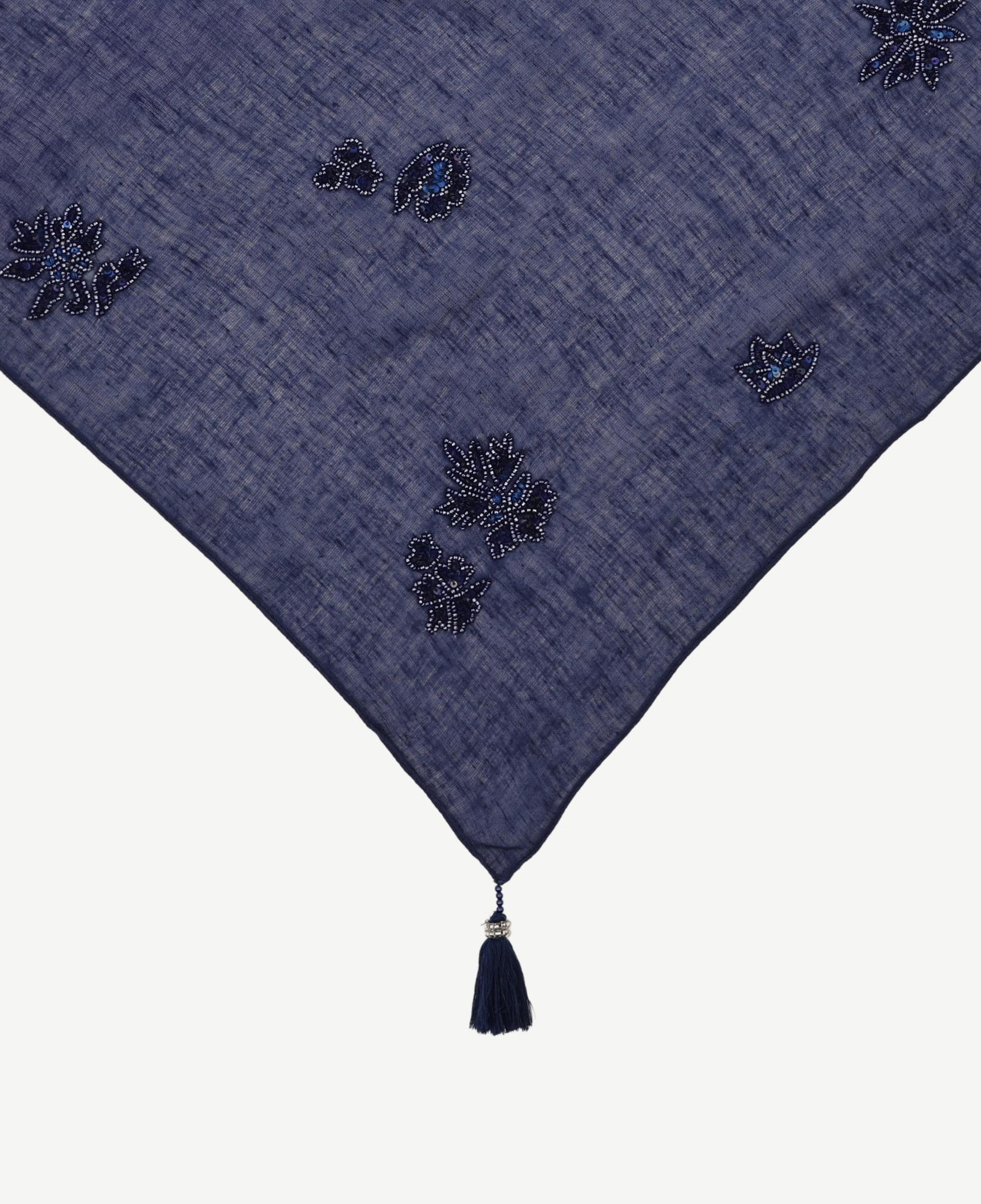 YARGICI Nakış İşlemeli Şal