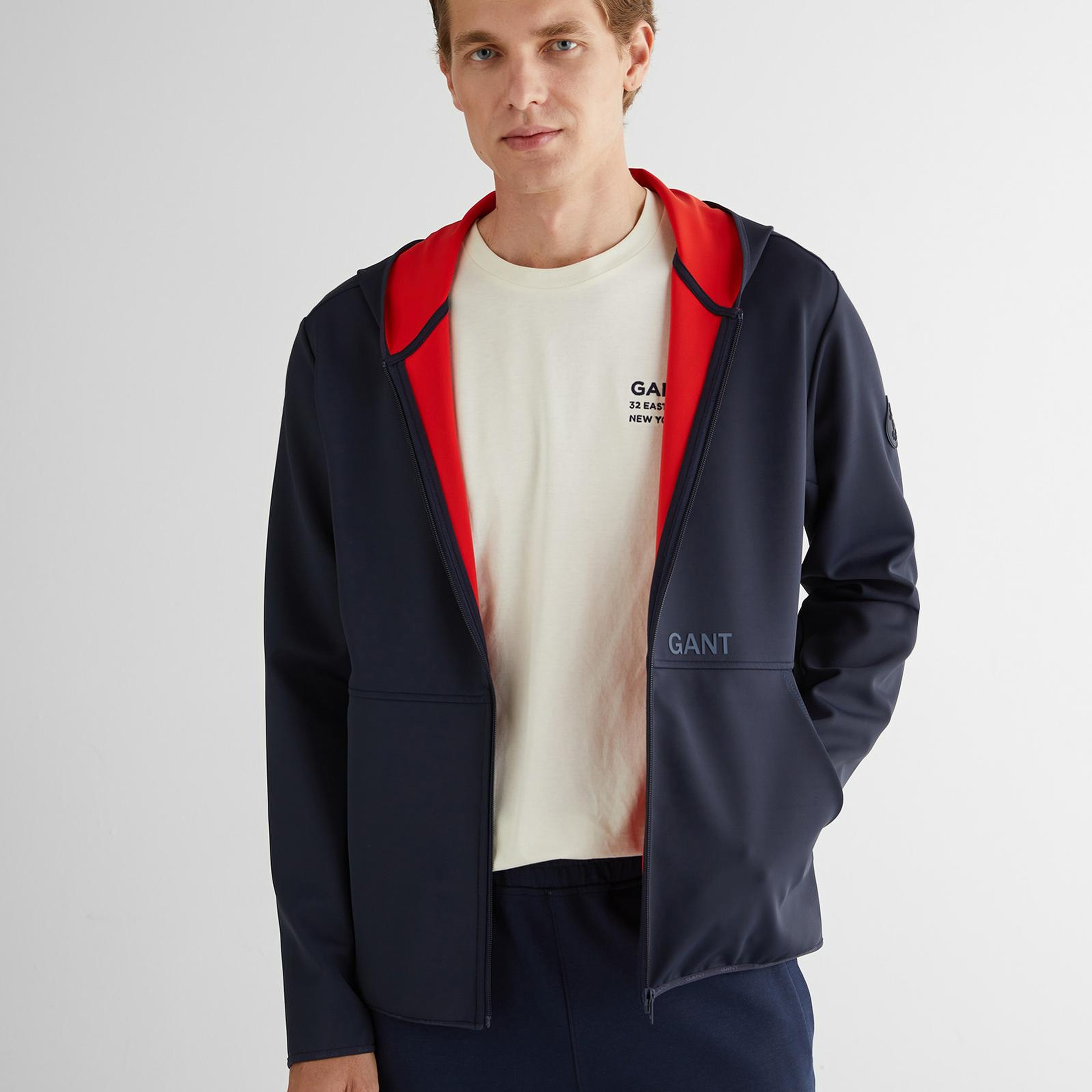 GANT Erkek Lacivert Slim Fit Kapüşonlu Sweatshirt