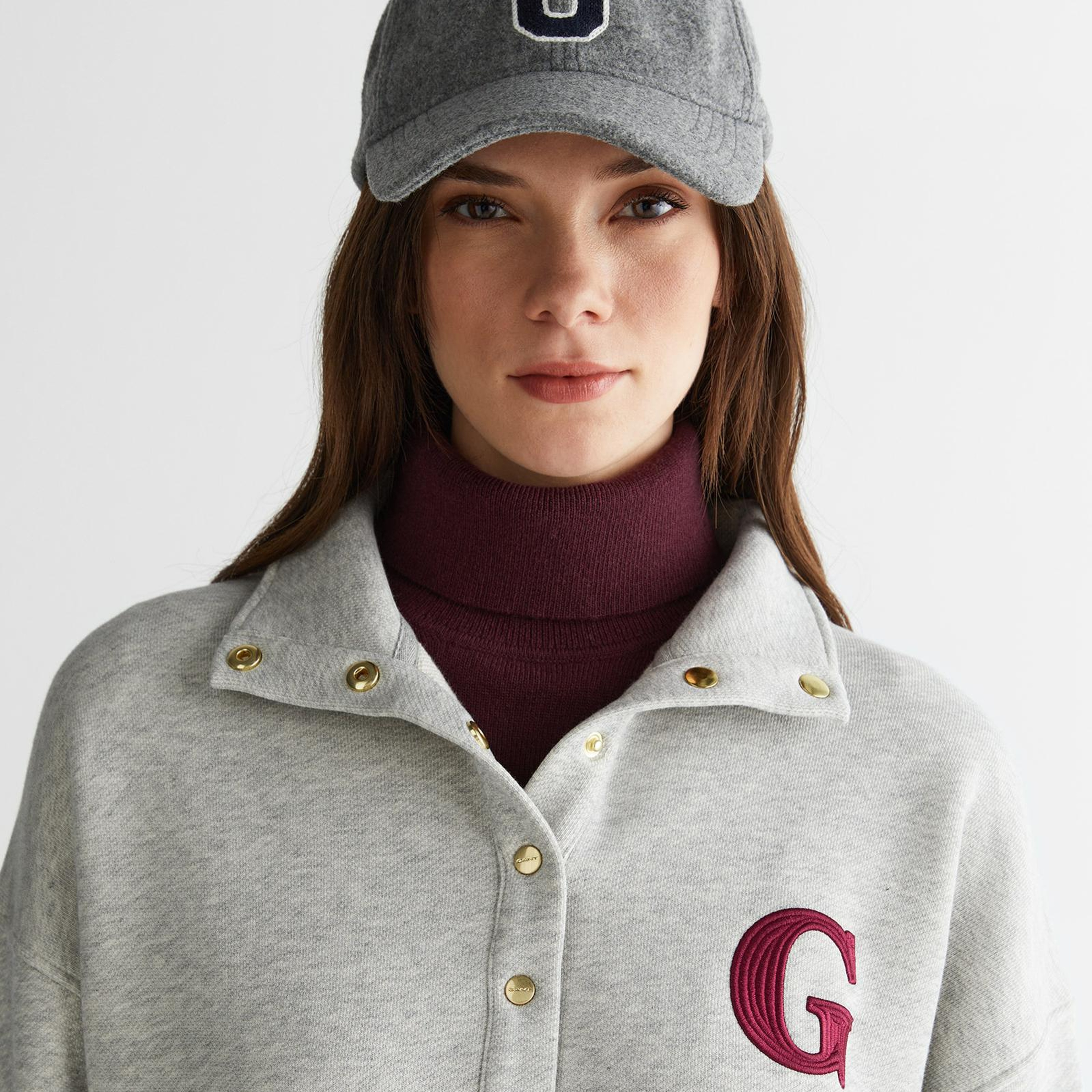 GANT Kadın Gri Relaxed Fit Düğmeli Yaka Sweatshirt