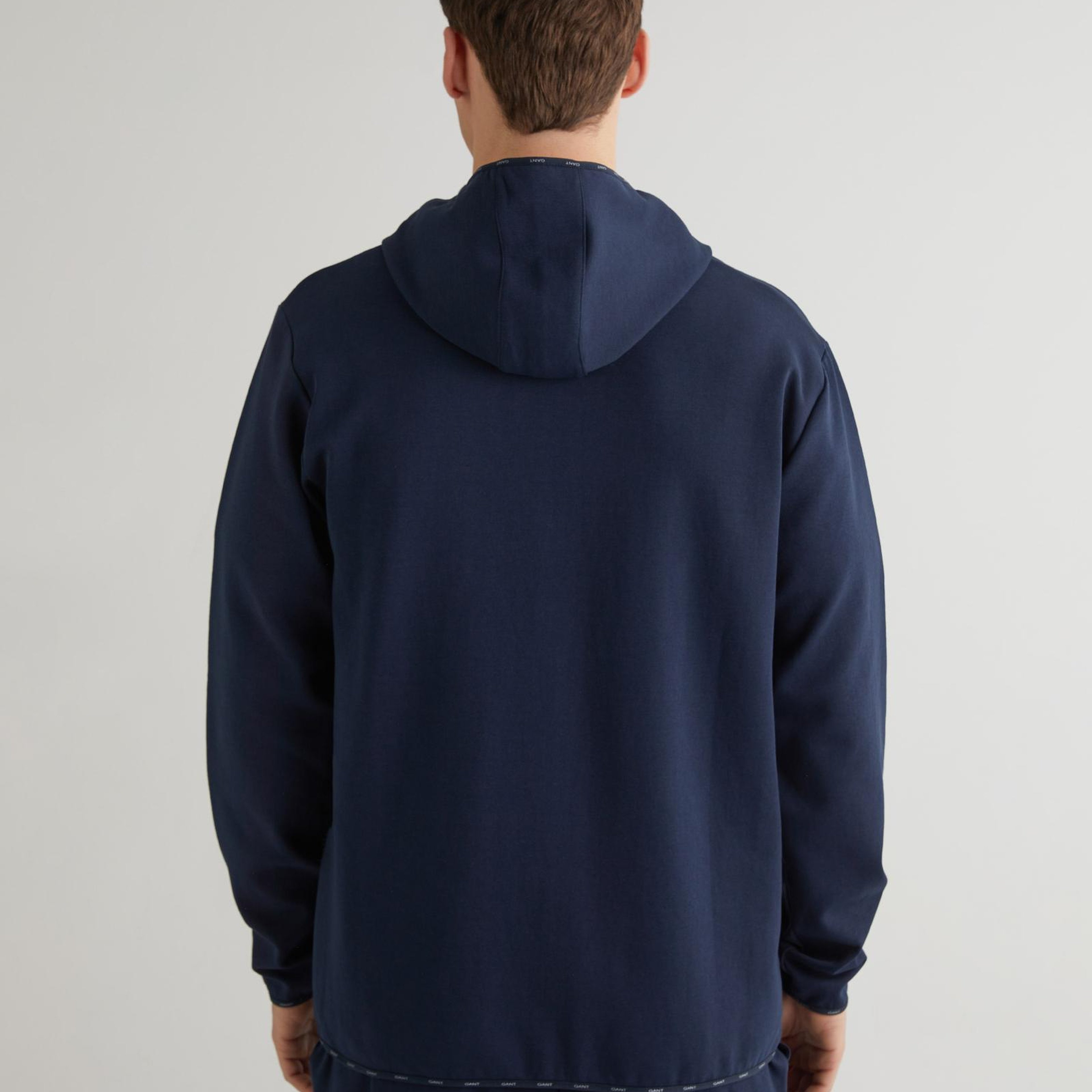 GANT Erkek Lacivert Regular Fit Fermuarlı Logolu Sweatshirt