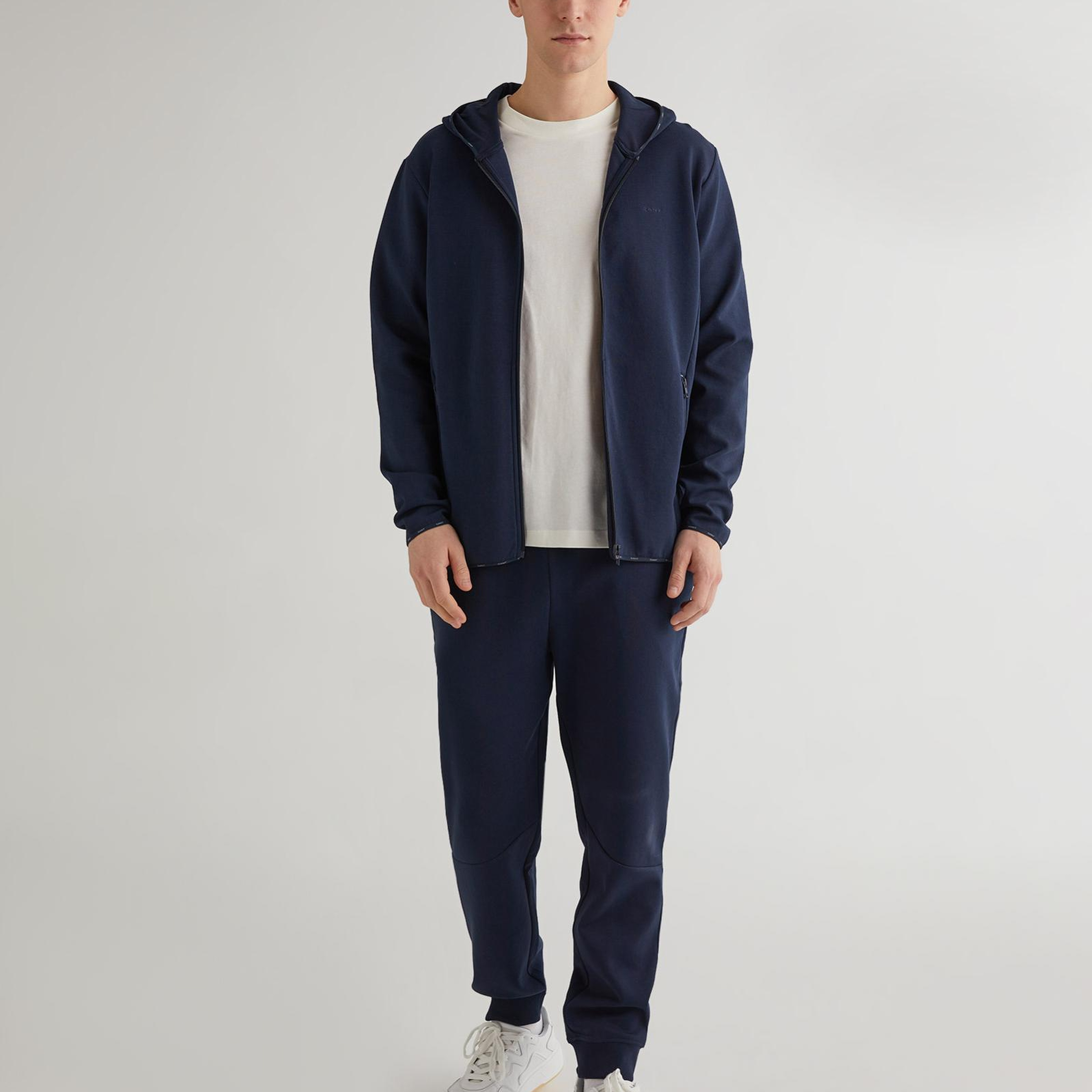 GANT Erkek Lacivert Regular Fit Fermuarlı Logolu Sweatshirt