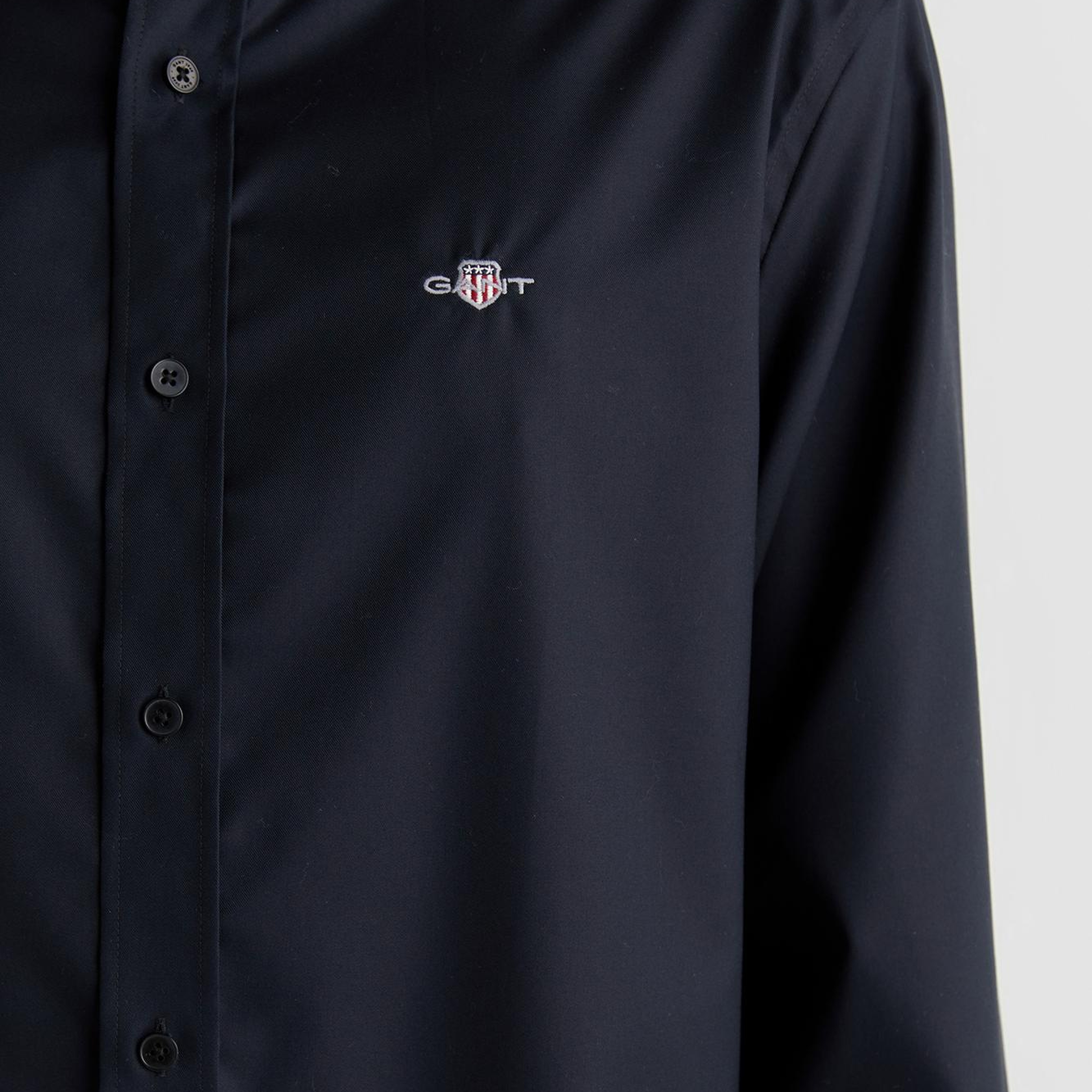 GANT Erkek Siyah Düğmeli Yaka Logolu Gömlek