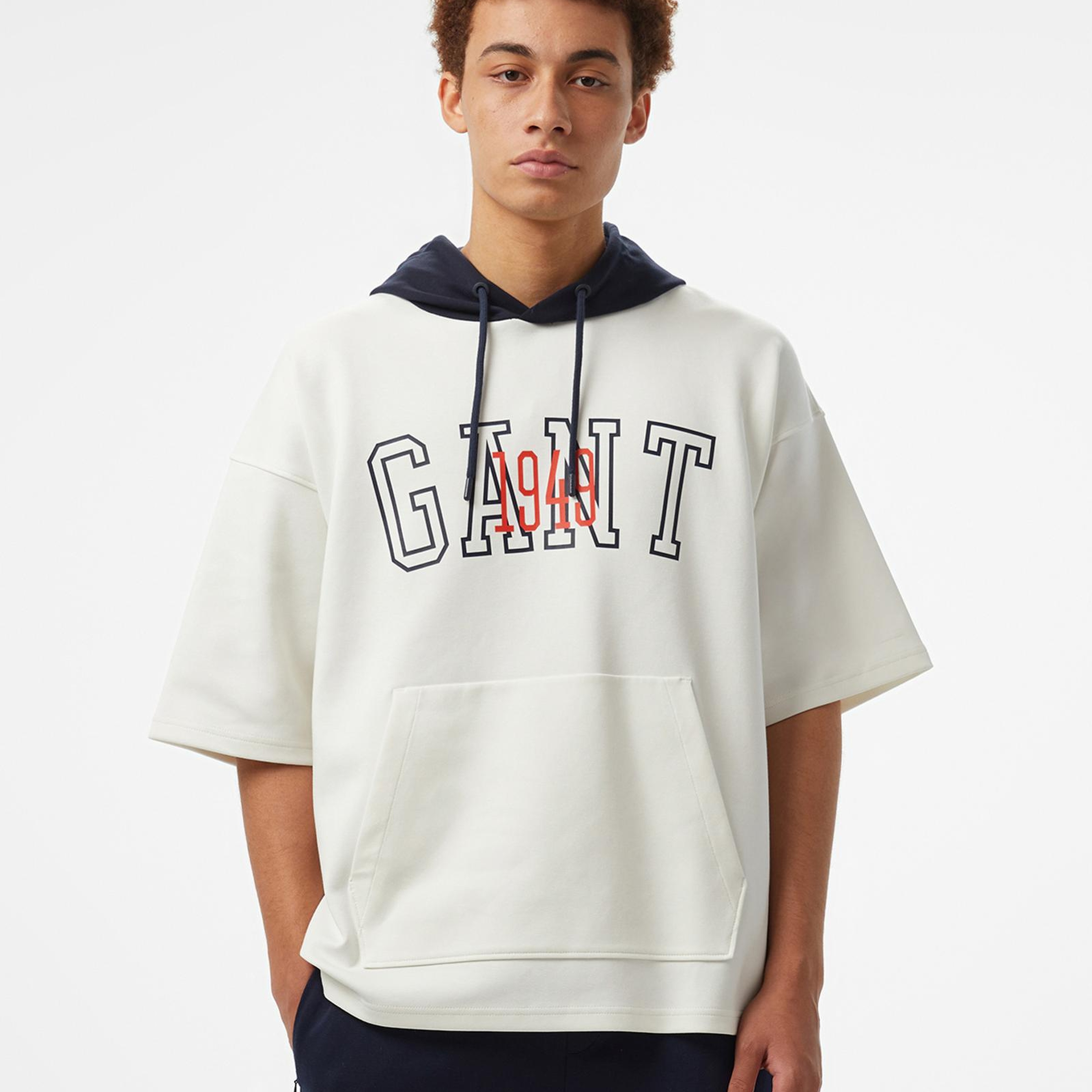 GANT Erkek Beyaz Kapüşonlu T-Shirt