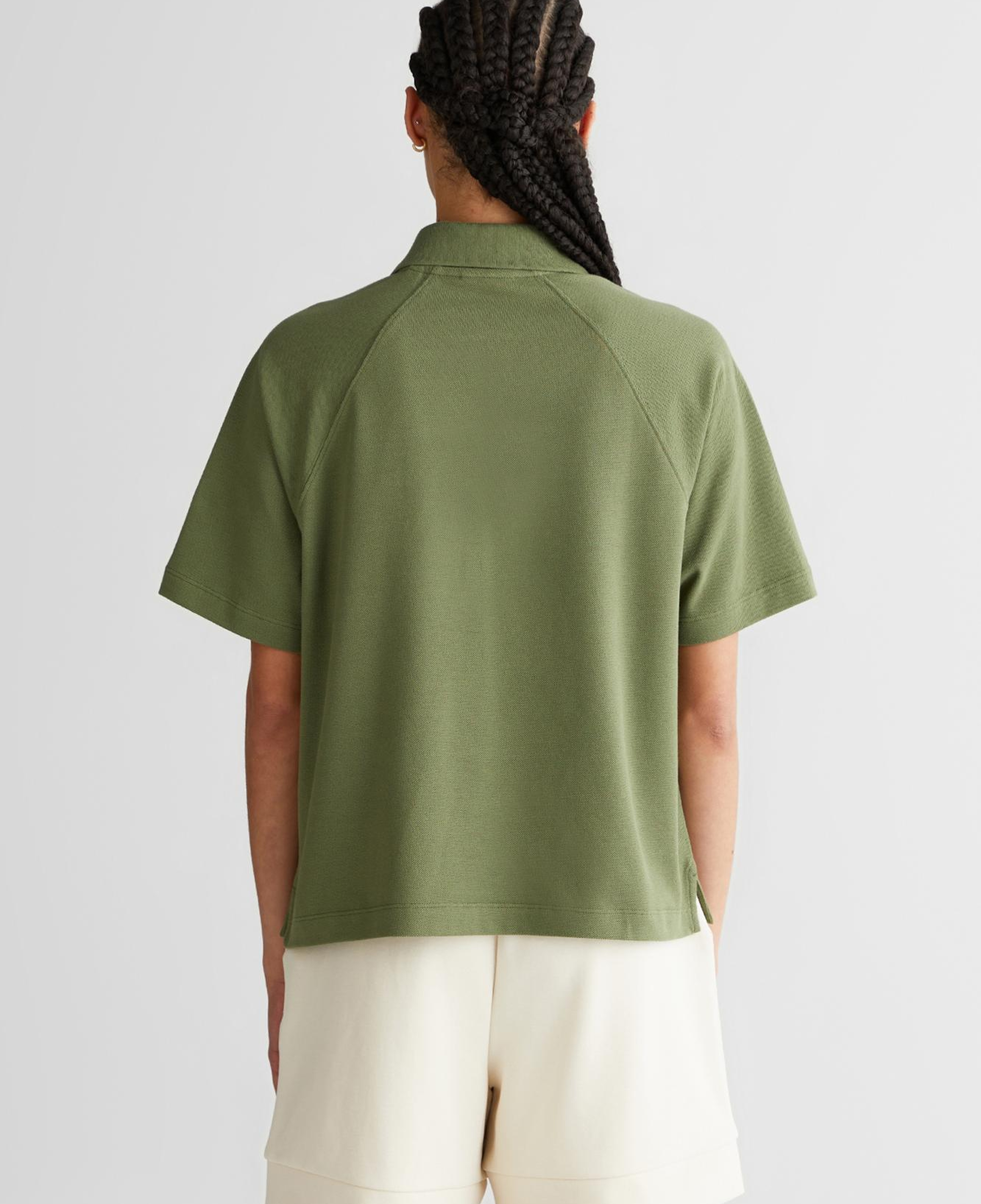 GANT Kadın Yeşil Regular Fit Yarım Fermuarlı Polo Yaka T-Shirt