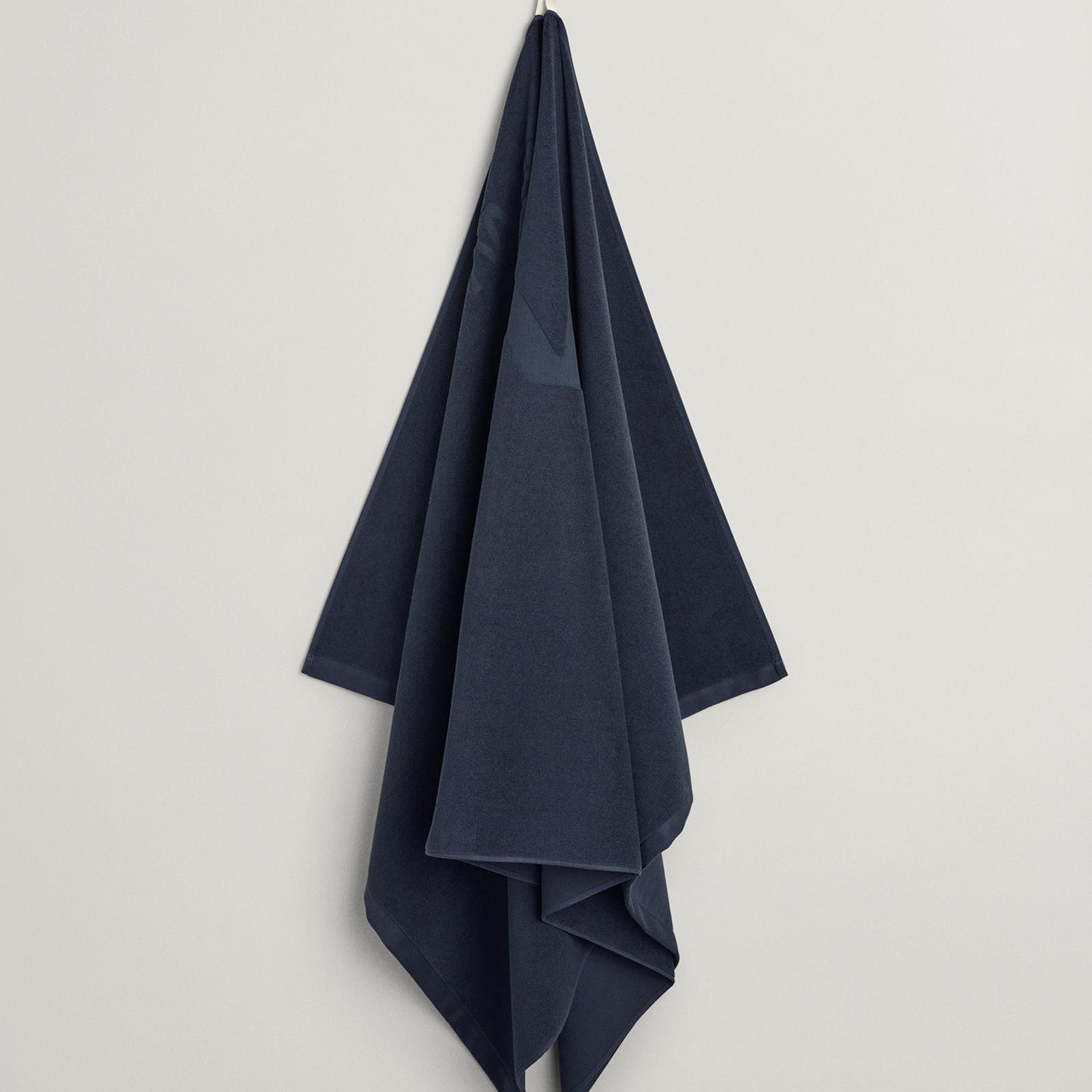 GANT Unisex Lacivert Logolu Havlu
