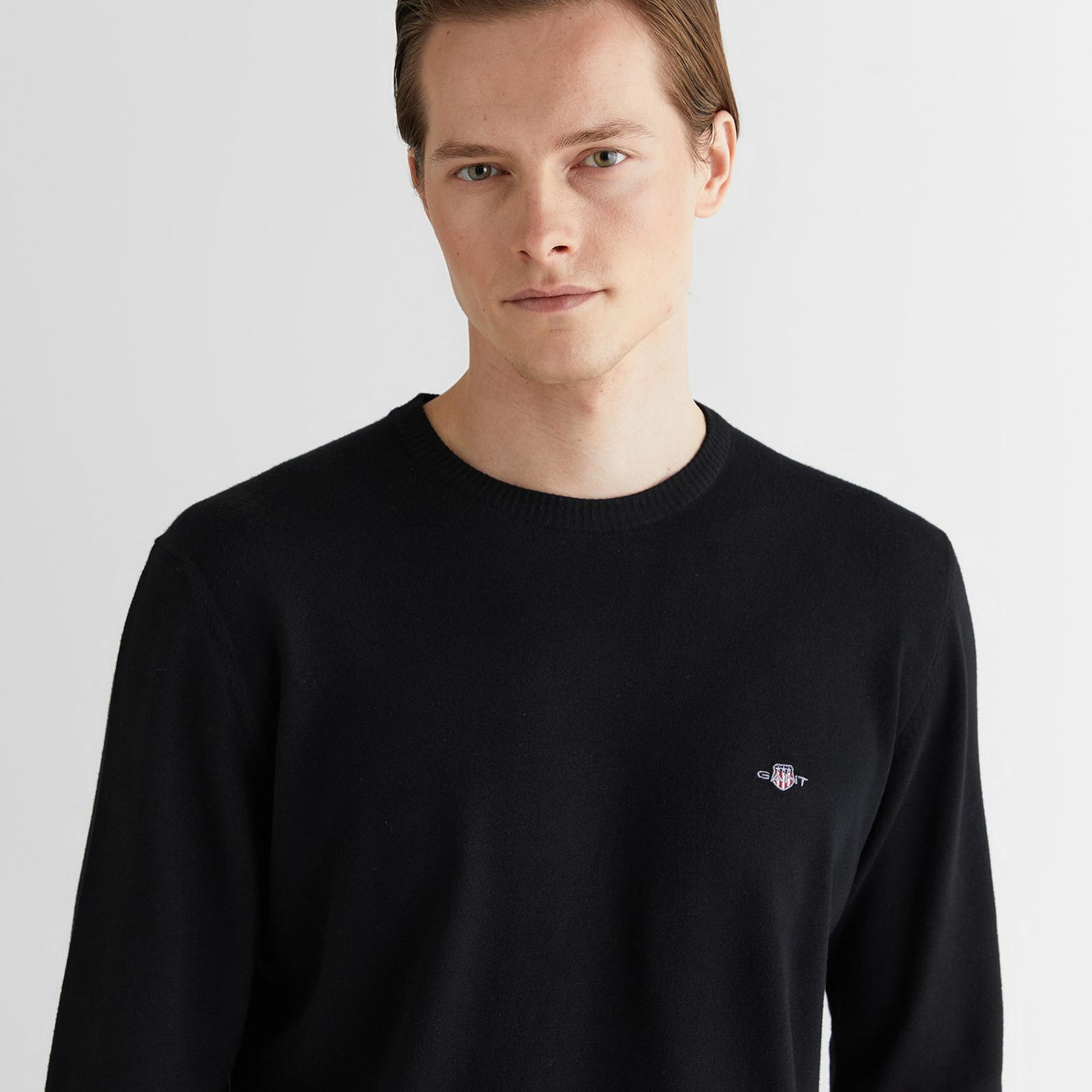 GANT Erkek Siyah Standart Fit Bisiklet Yaka Triko