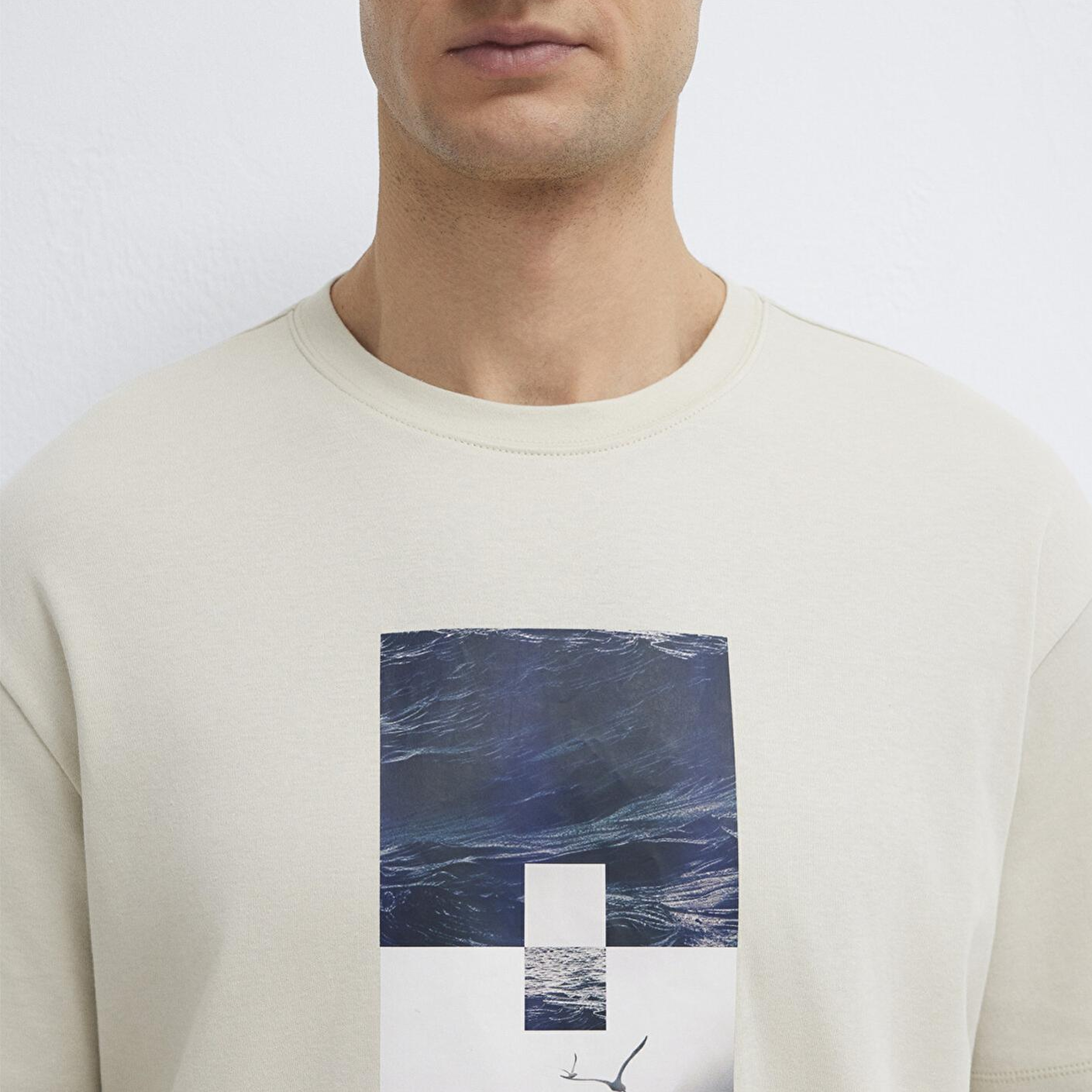 Mavi Baskılı Bej Tişört Loose Fit / Bol Rahat Kesim 0613601-70144