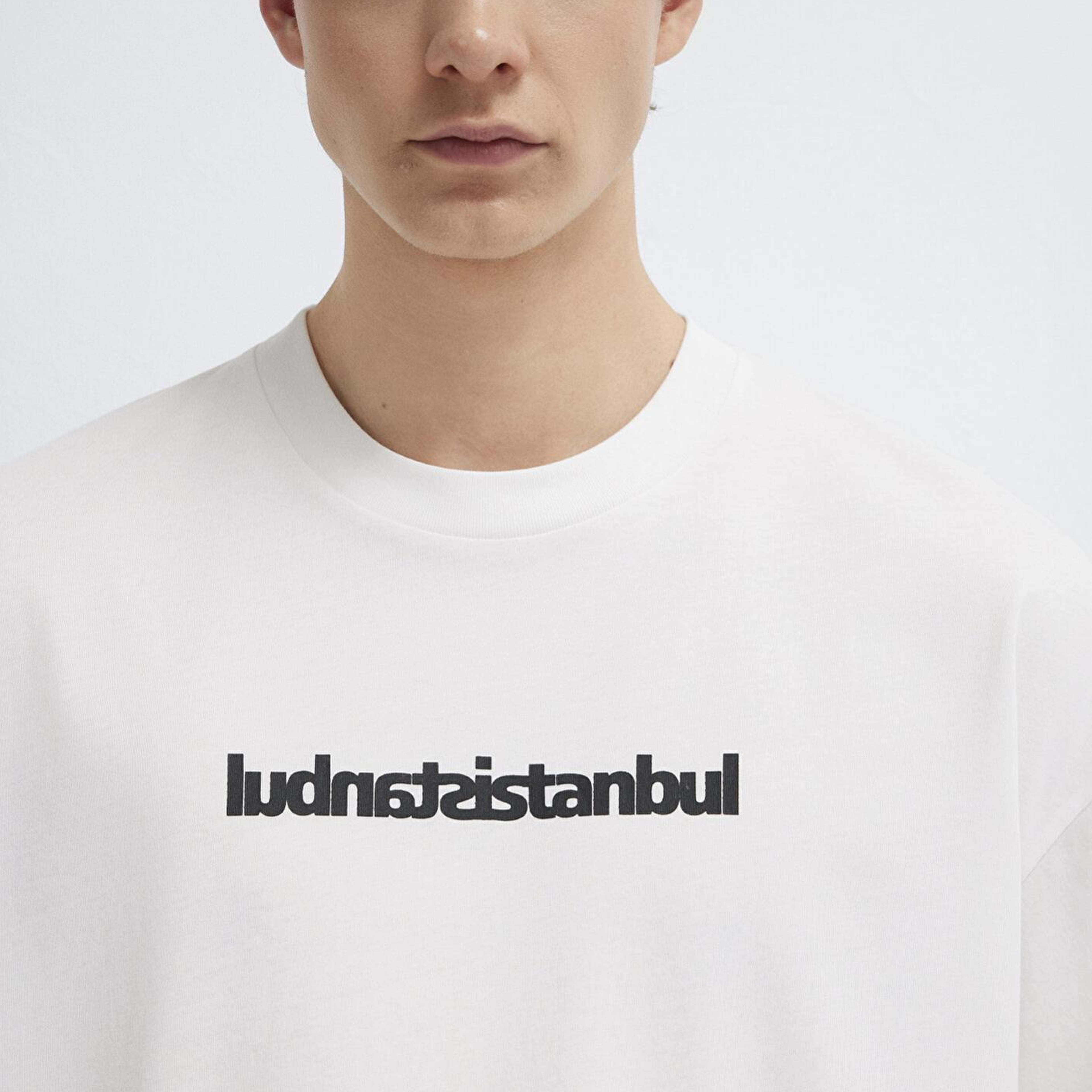 Mavi İstanbul Baskılı Ekru Tişört Oversize / Geniş Kesim 0613591-70057