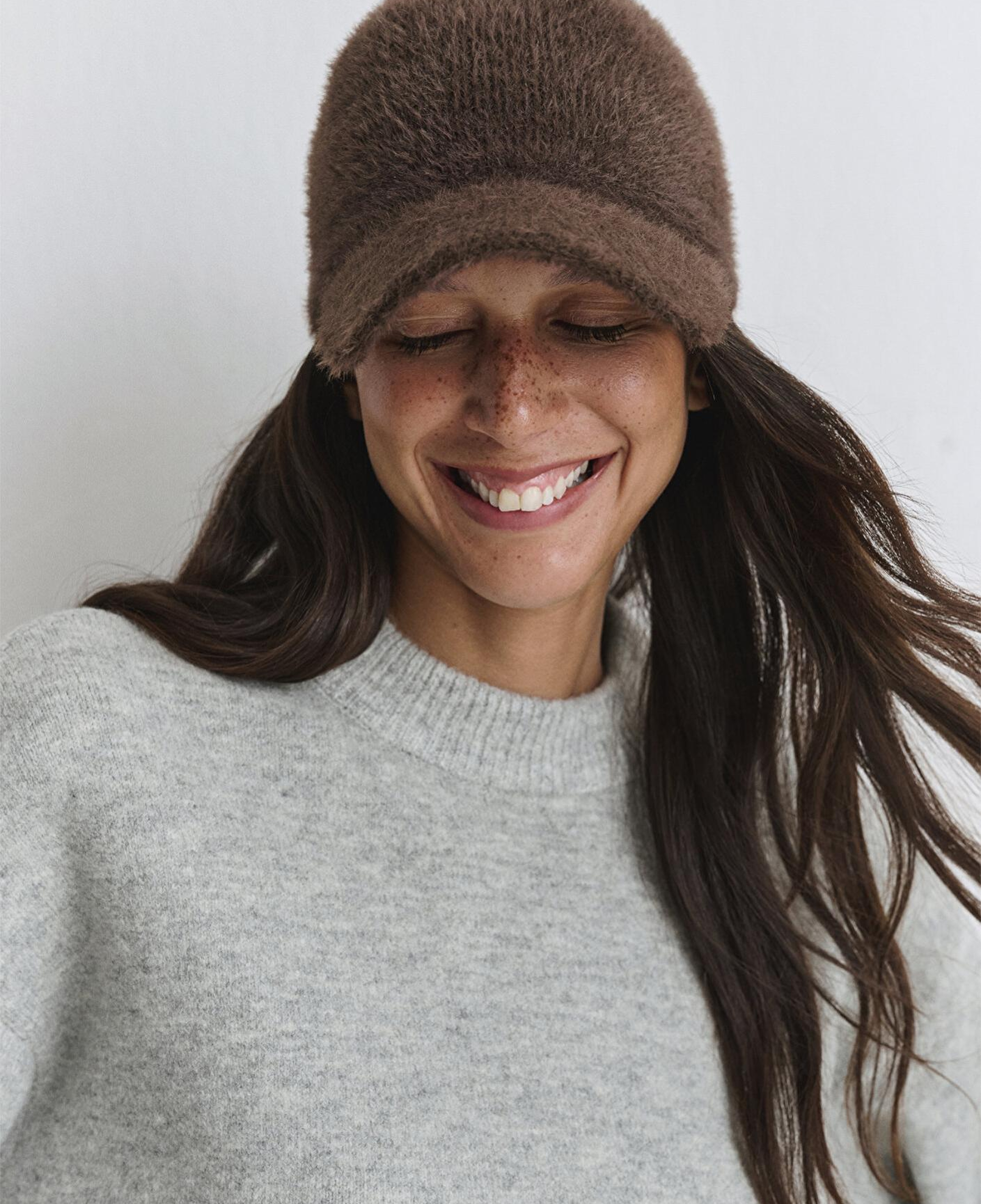 Mavi Peluş Kahverengi Şapka 1914003-29871