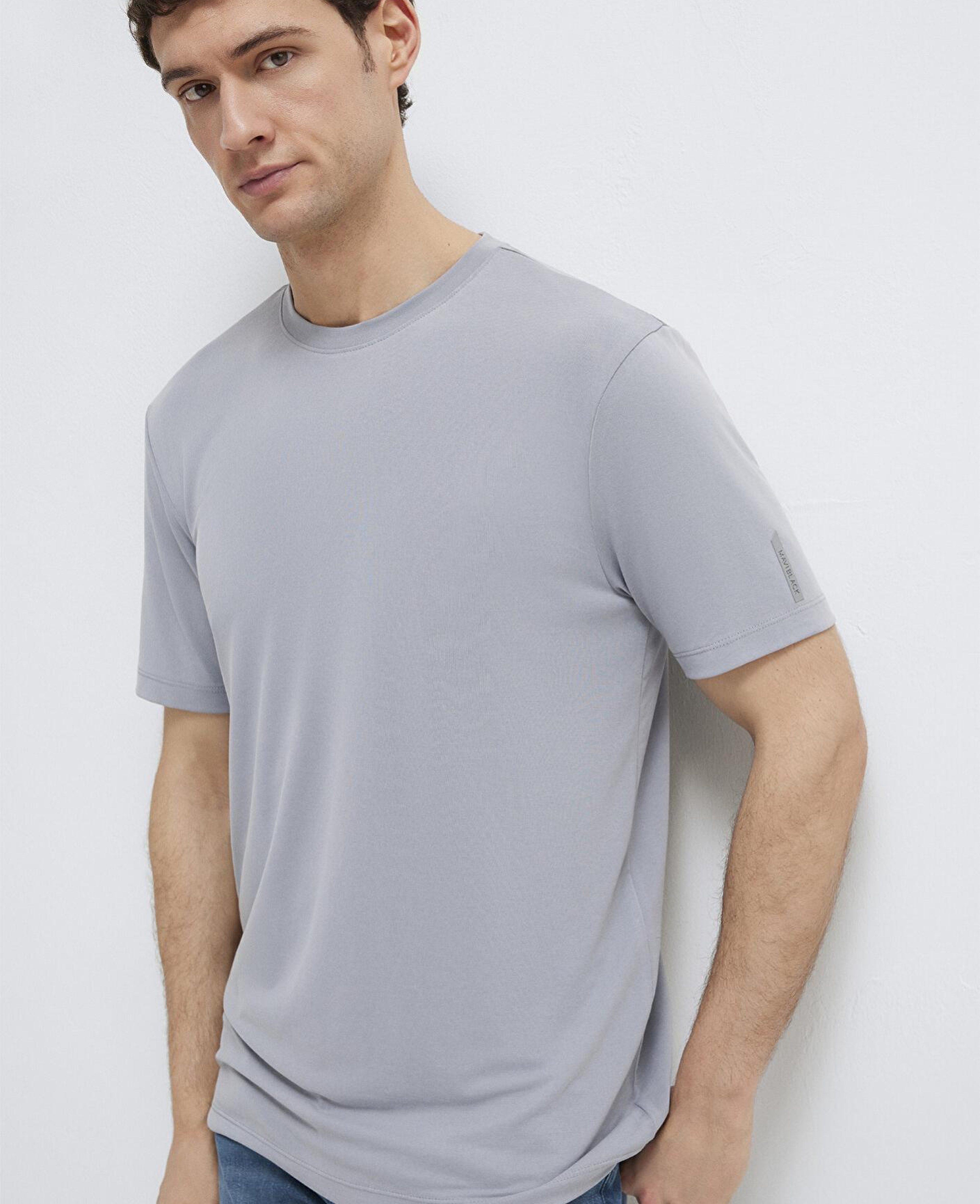 Mavi Soft-Premium Gri Tişört Regular Fit / Normal Kesim 0613469-86958