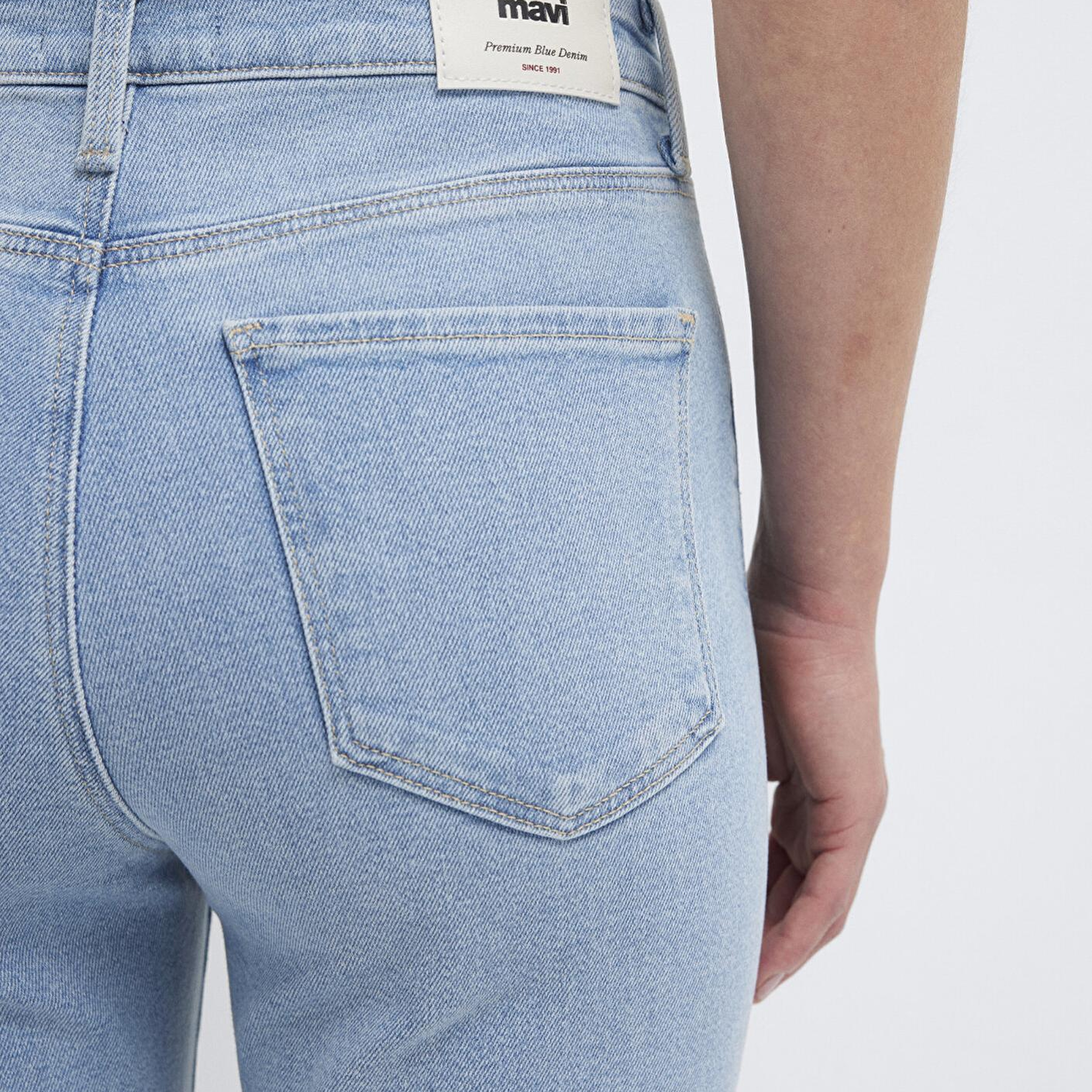 Mavi Bliss Premium Blue Açık Mavi Jean Pantolon 101437-A3034