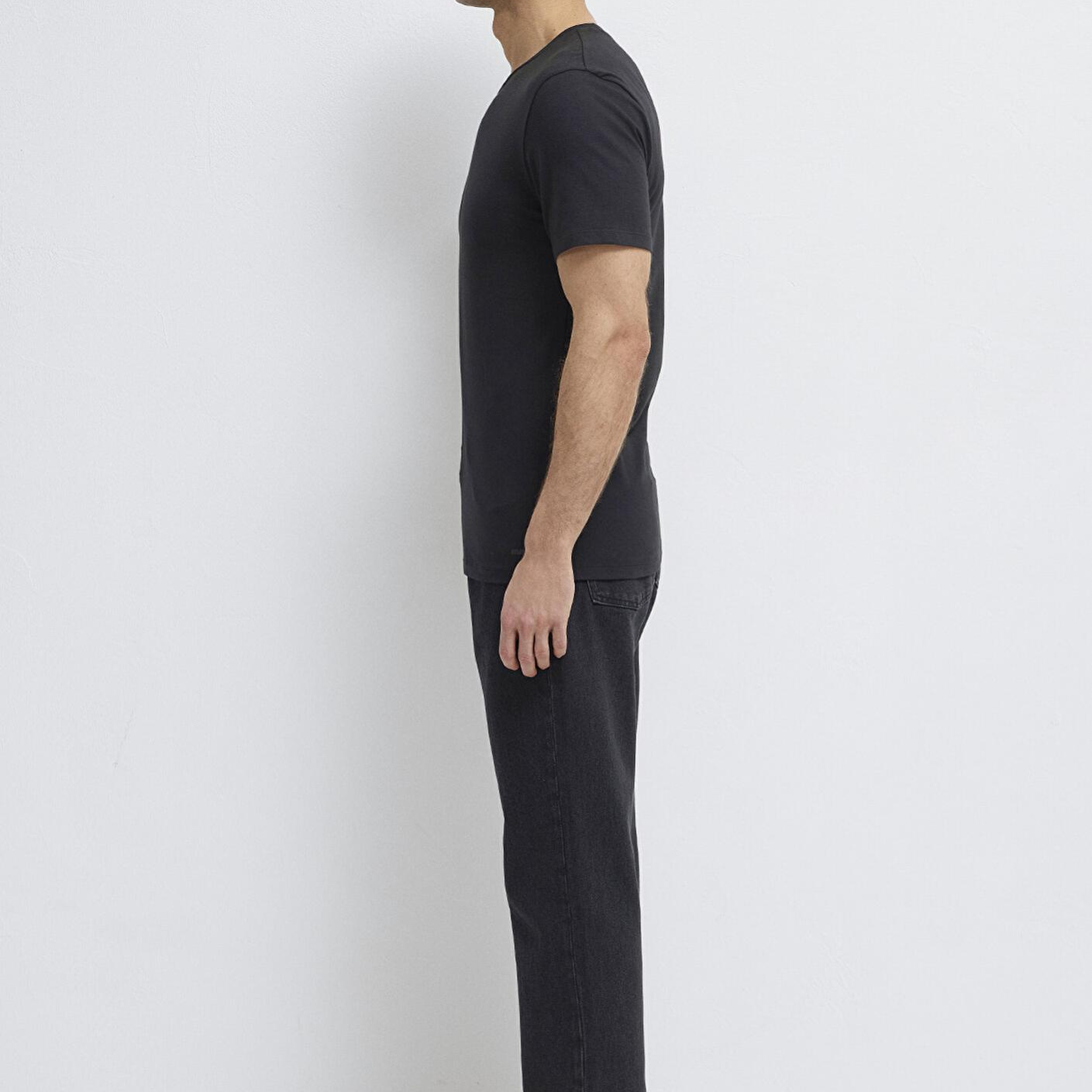Mavi Stretch Siyah Basic Tişört Fitted / Vücuda Oturan Kesim 061747-900