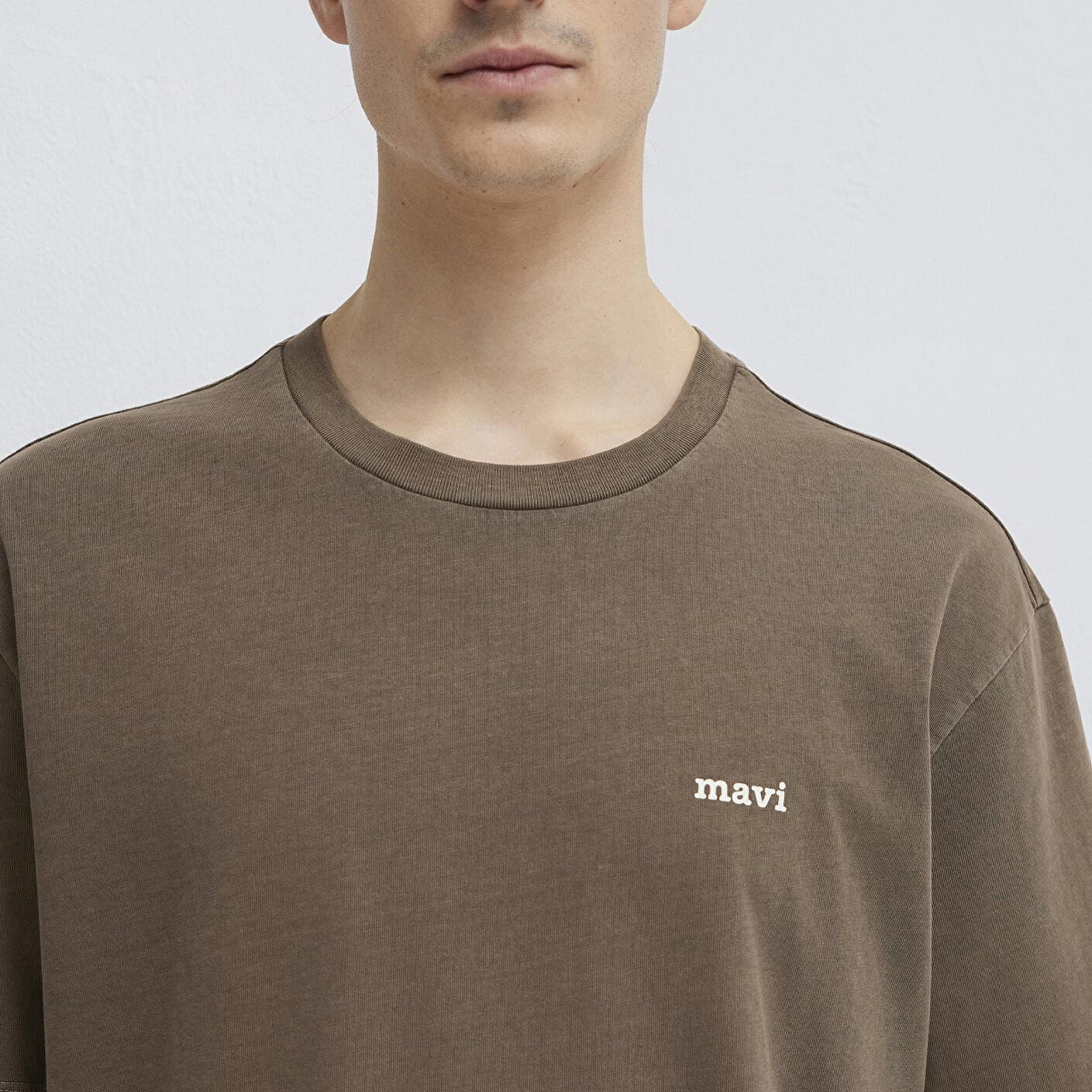 Mavi Mavi Logo Baskılı Kahverengi Tişört Loose Fit / Bol Rahat Kesim 0613346-70378