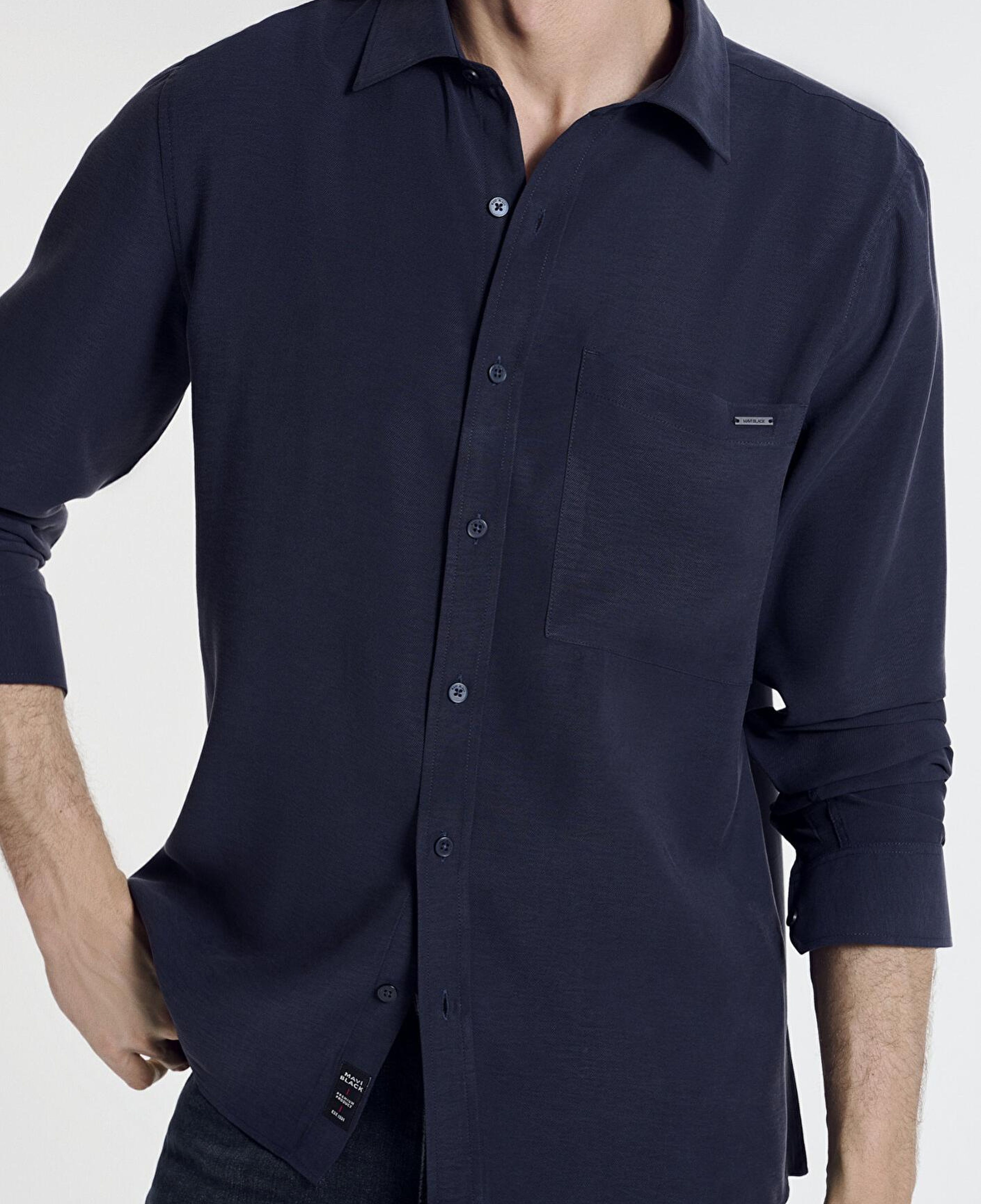 Mavi Soft Premium Lacivert Gömlek Regular Fit / Normal Kesim 0212010-86415